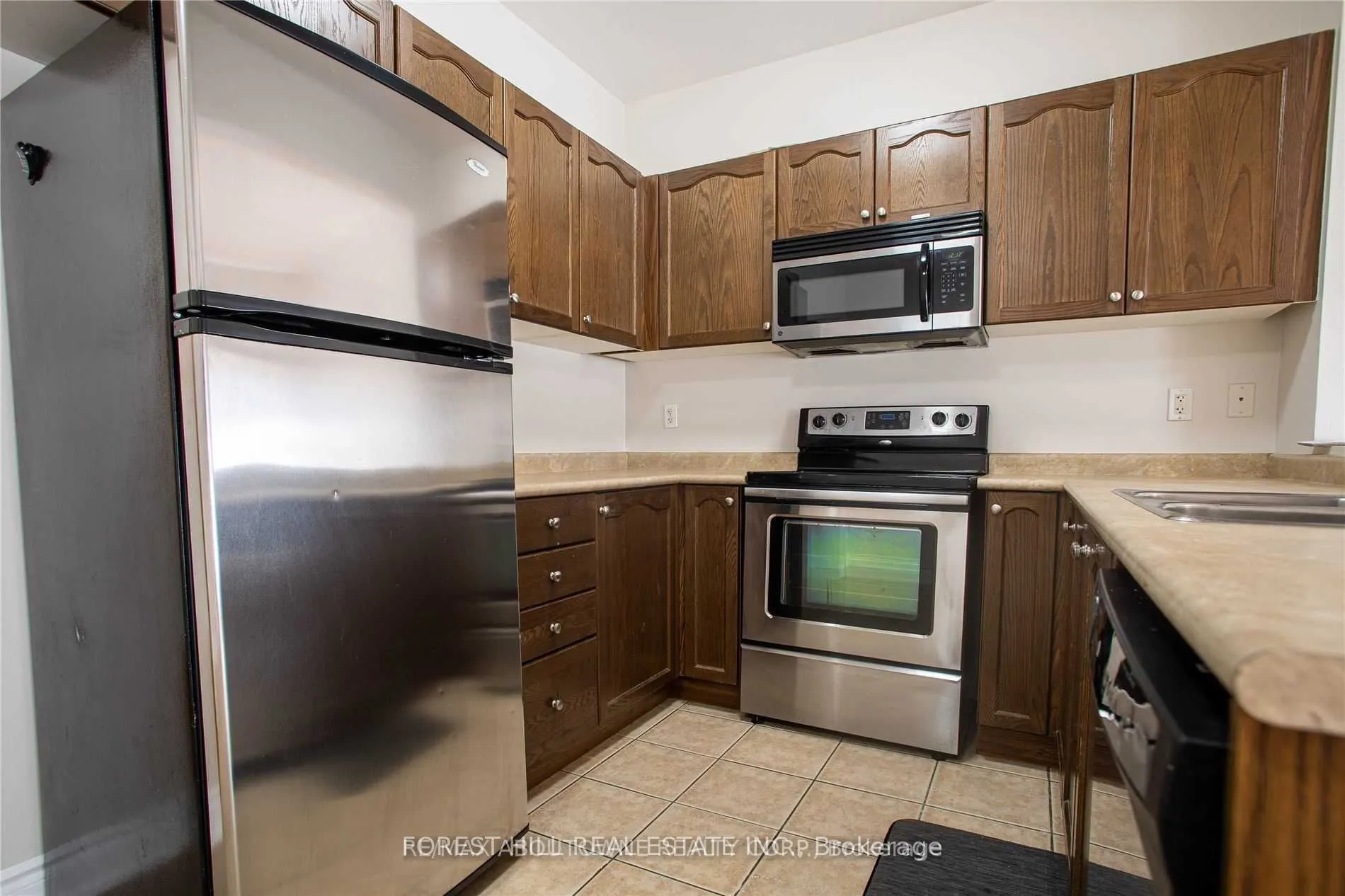 576 Courtney Valley Road