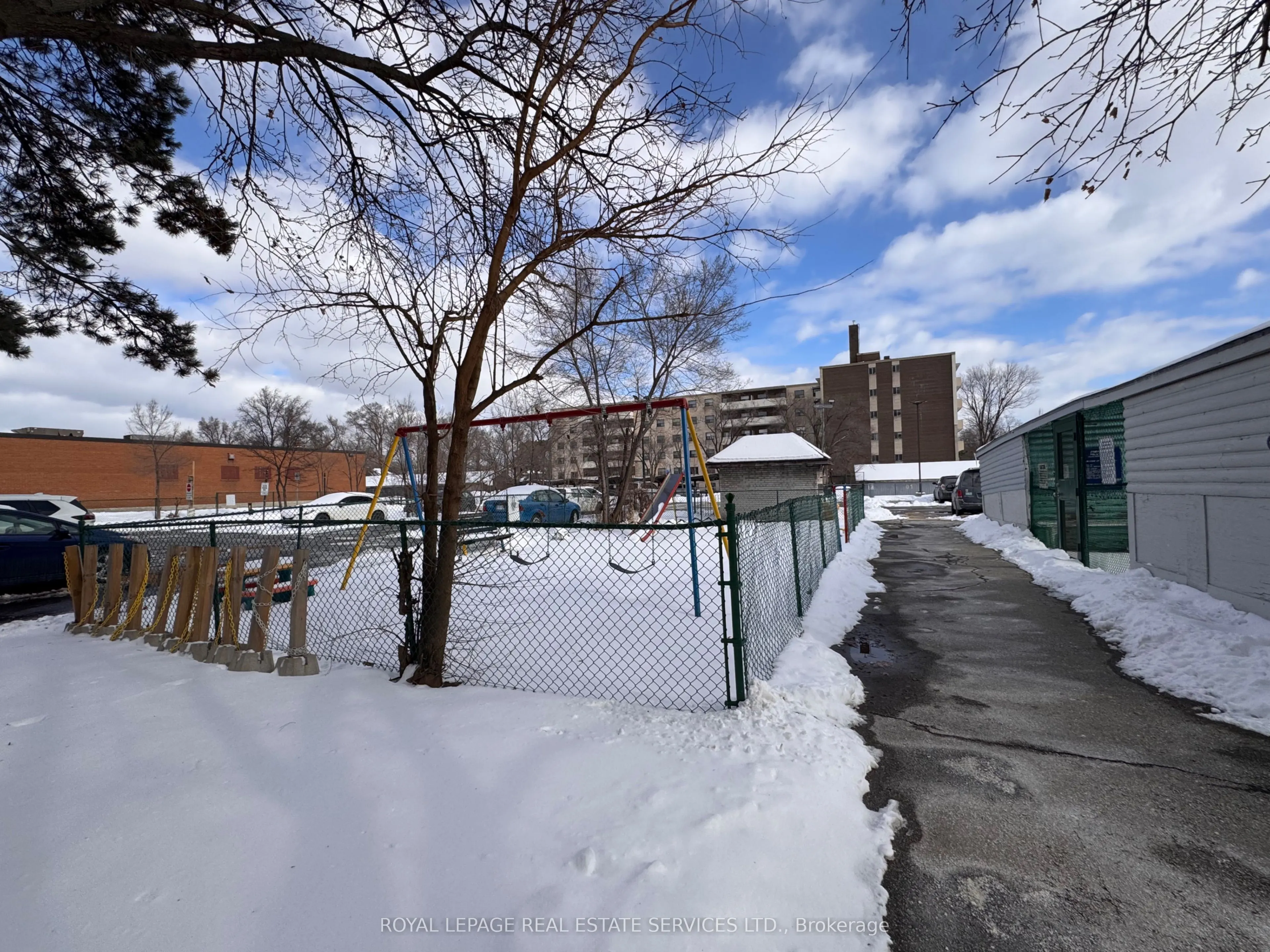785 Brown's Line, #11