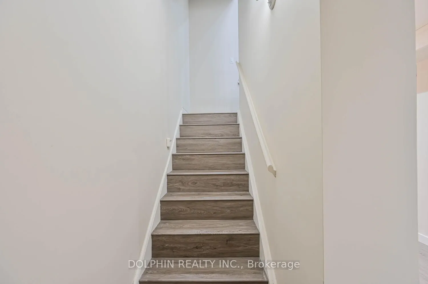 6 Village Court, #3