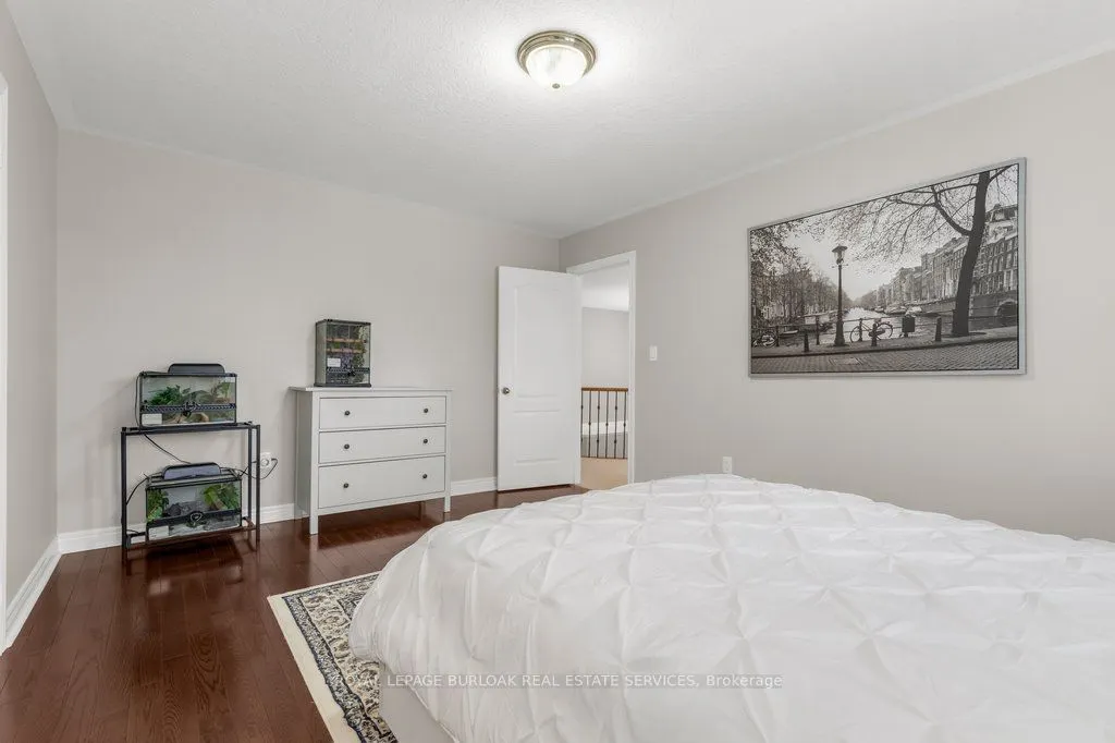 4208 Kane Crescent