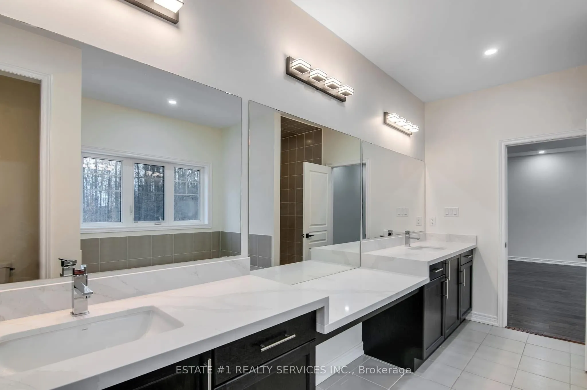 52 Haverstock Crescent