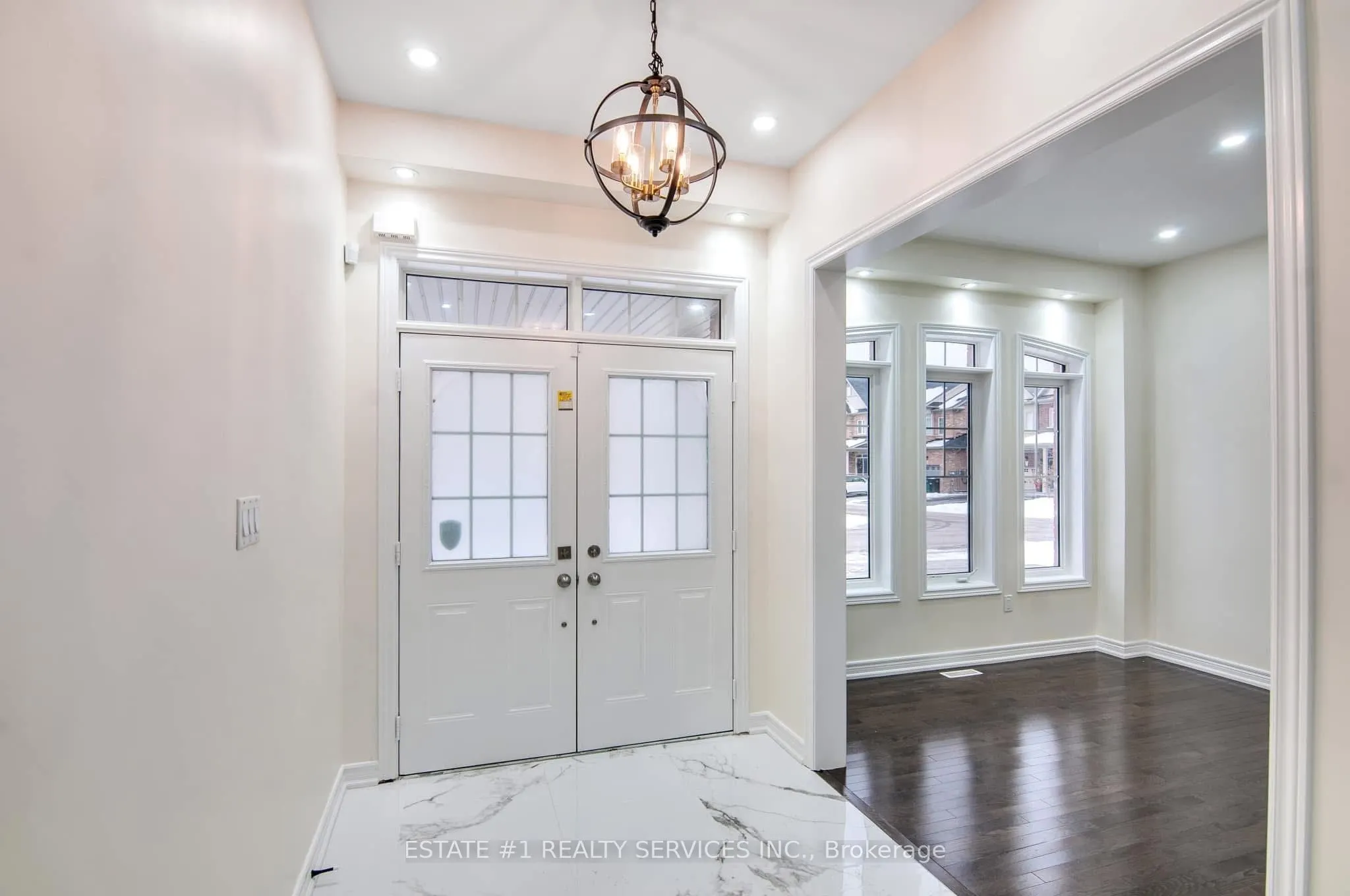 52 Haverstock Crescent