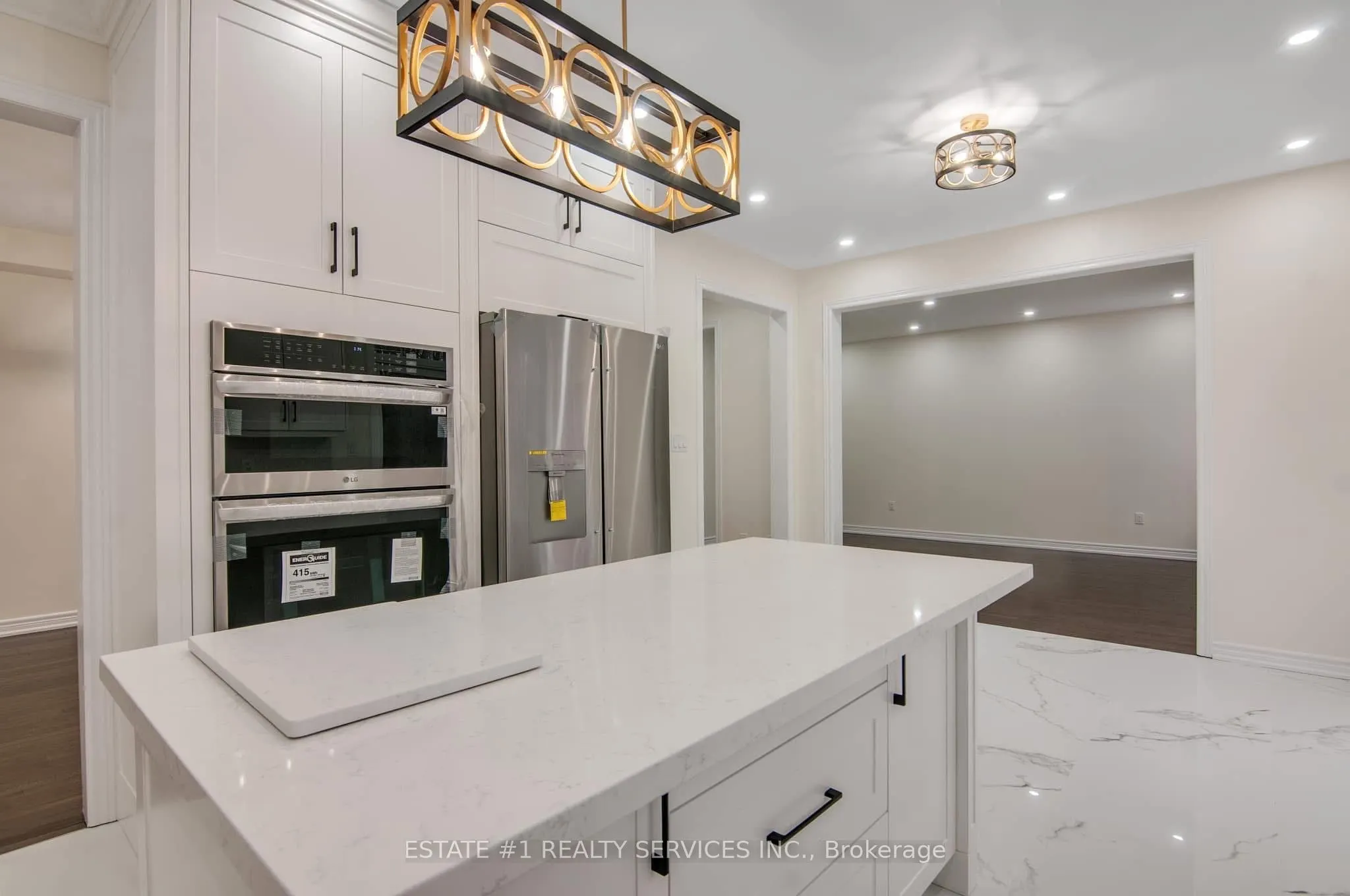 52 Haverstock Crescent