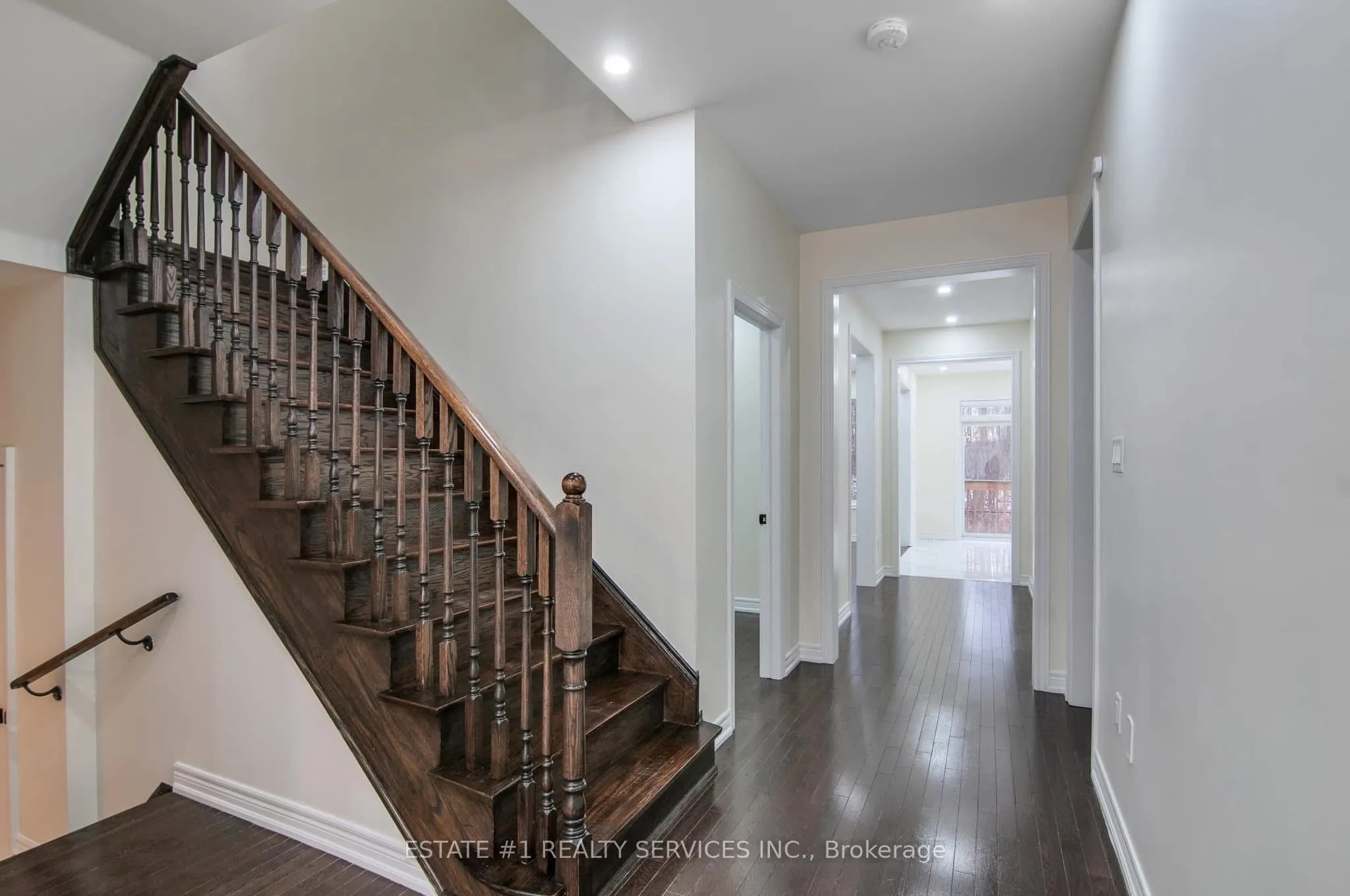 52 Haverstock Crescent