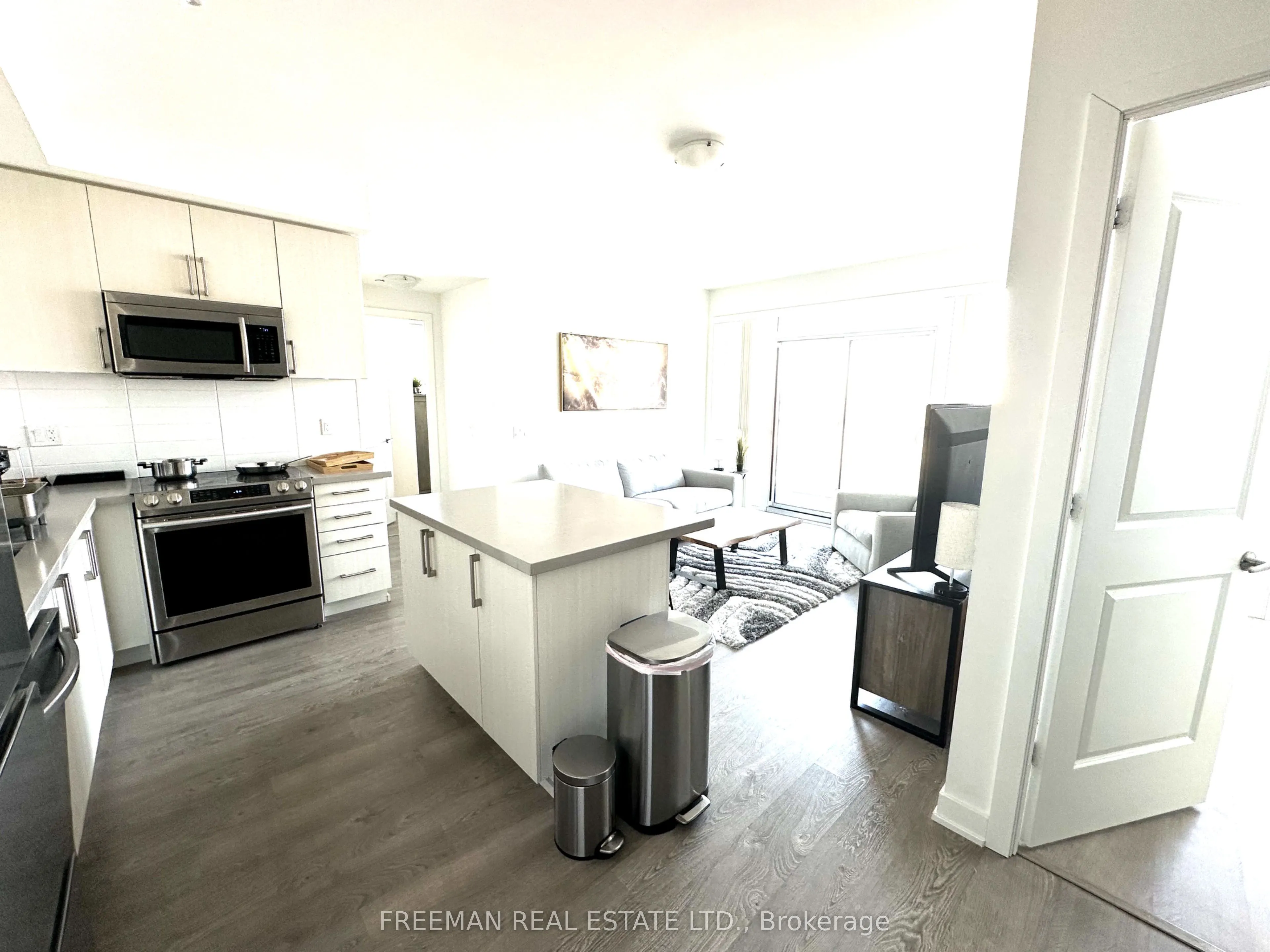 4699 Glen Erin Drive, #1509
