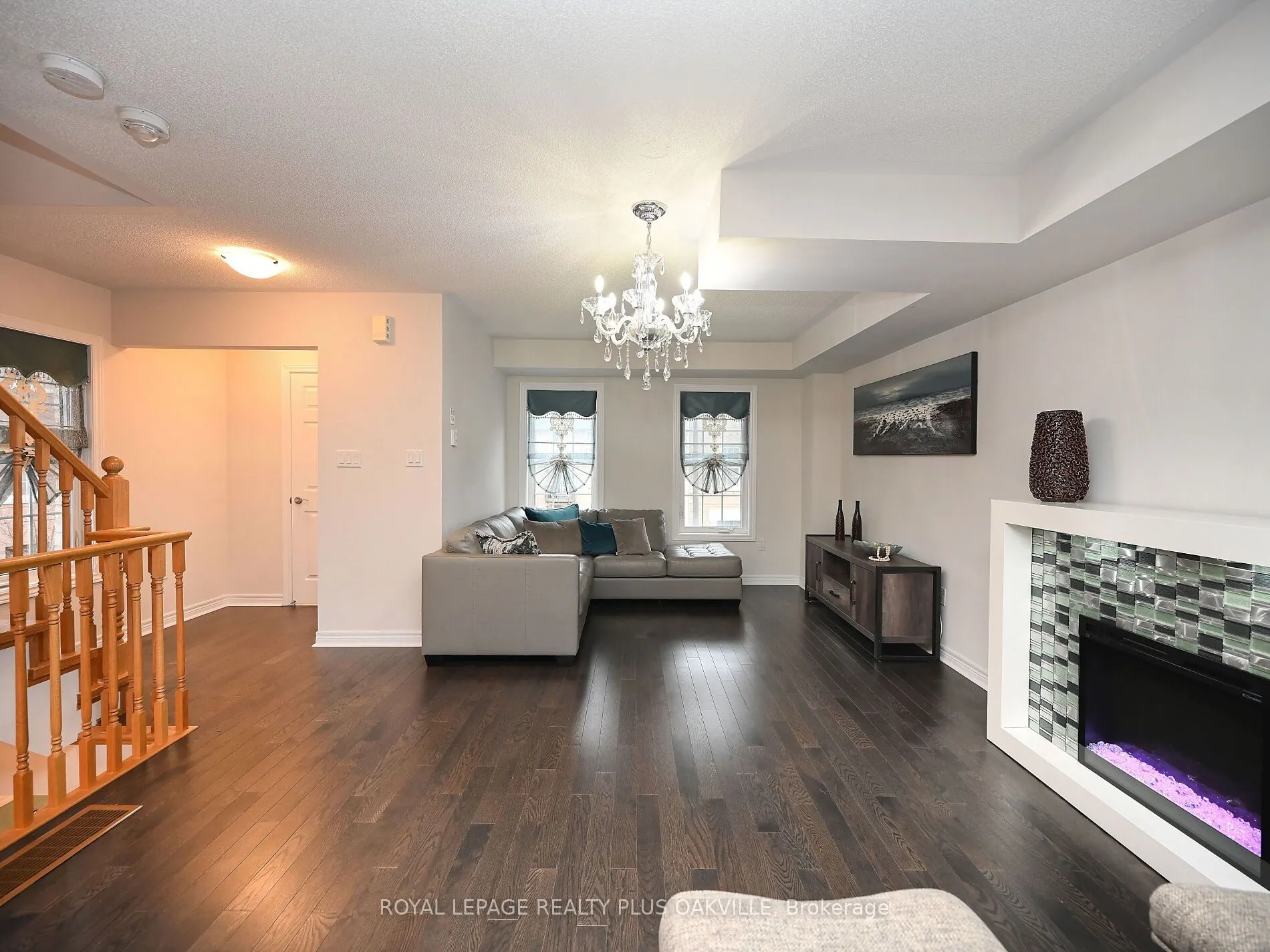 2280 Baronwood Drive, #90