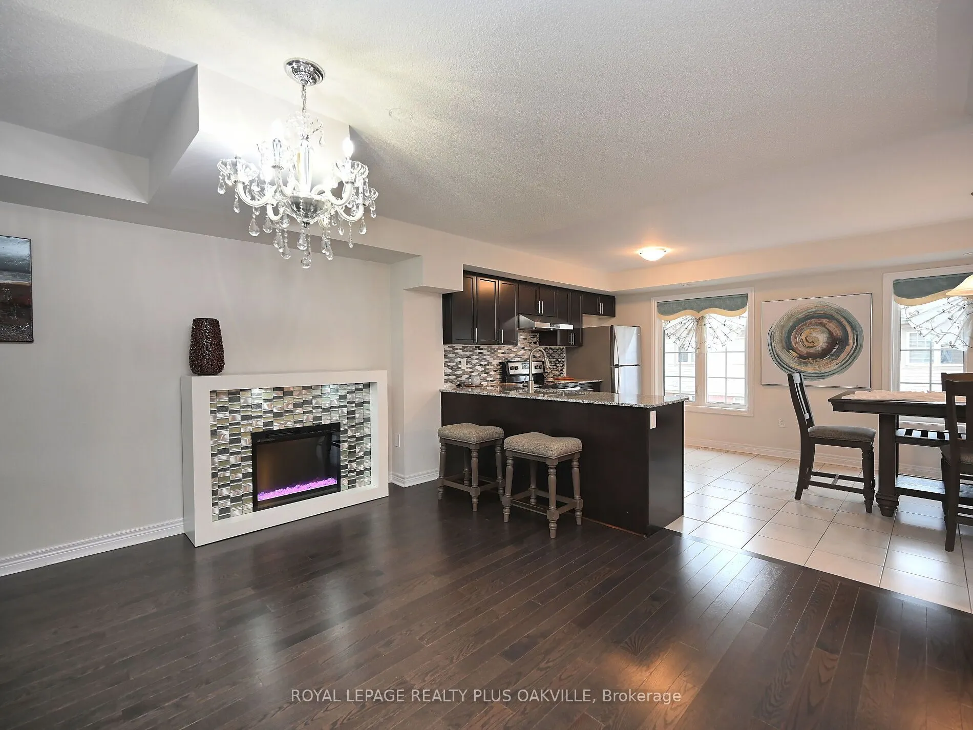 2280 Baronwood Drive, #90