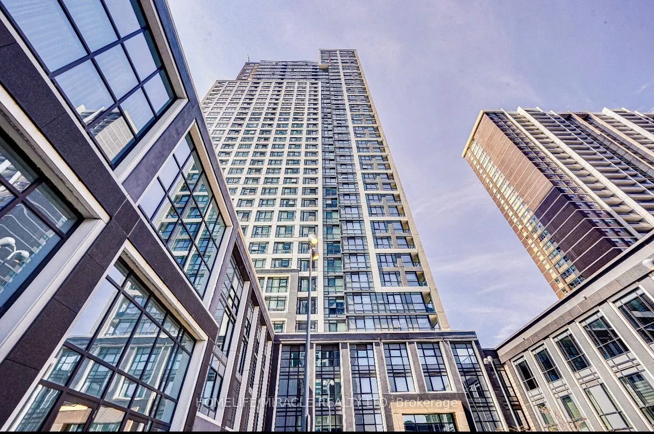 9 Mabelle Avenue, #1123