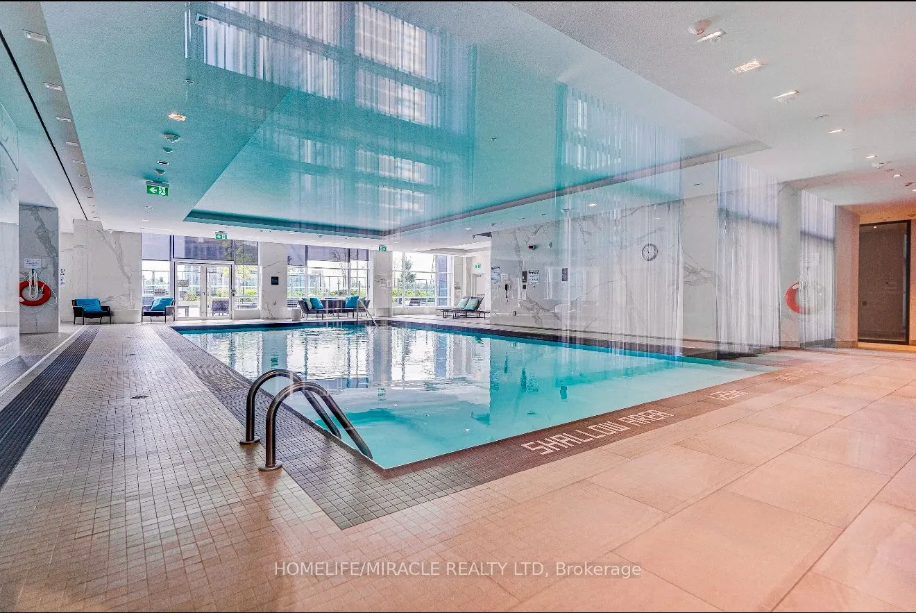 9 Mabelle Avenue, #1123