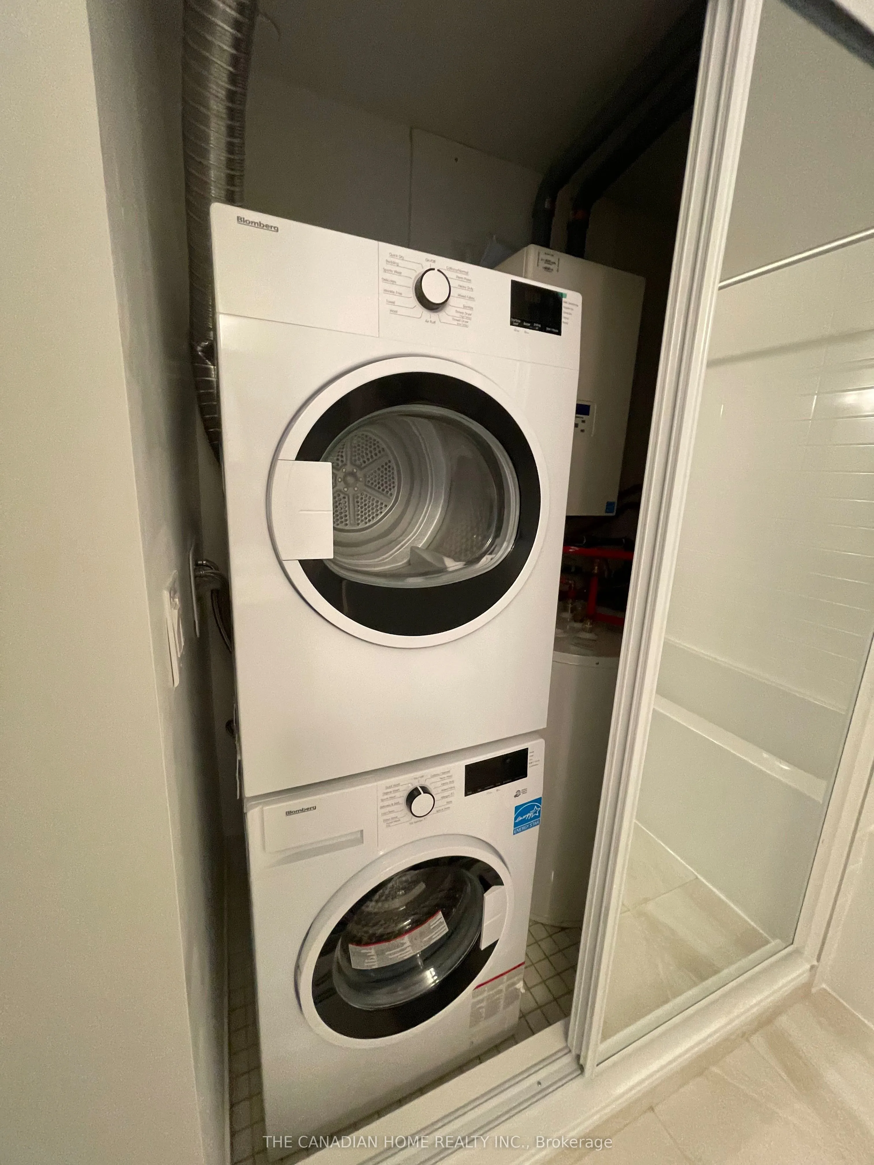 160 Canon Jackson Drive E, #401