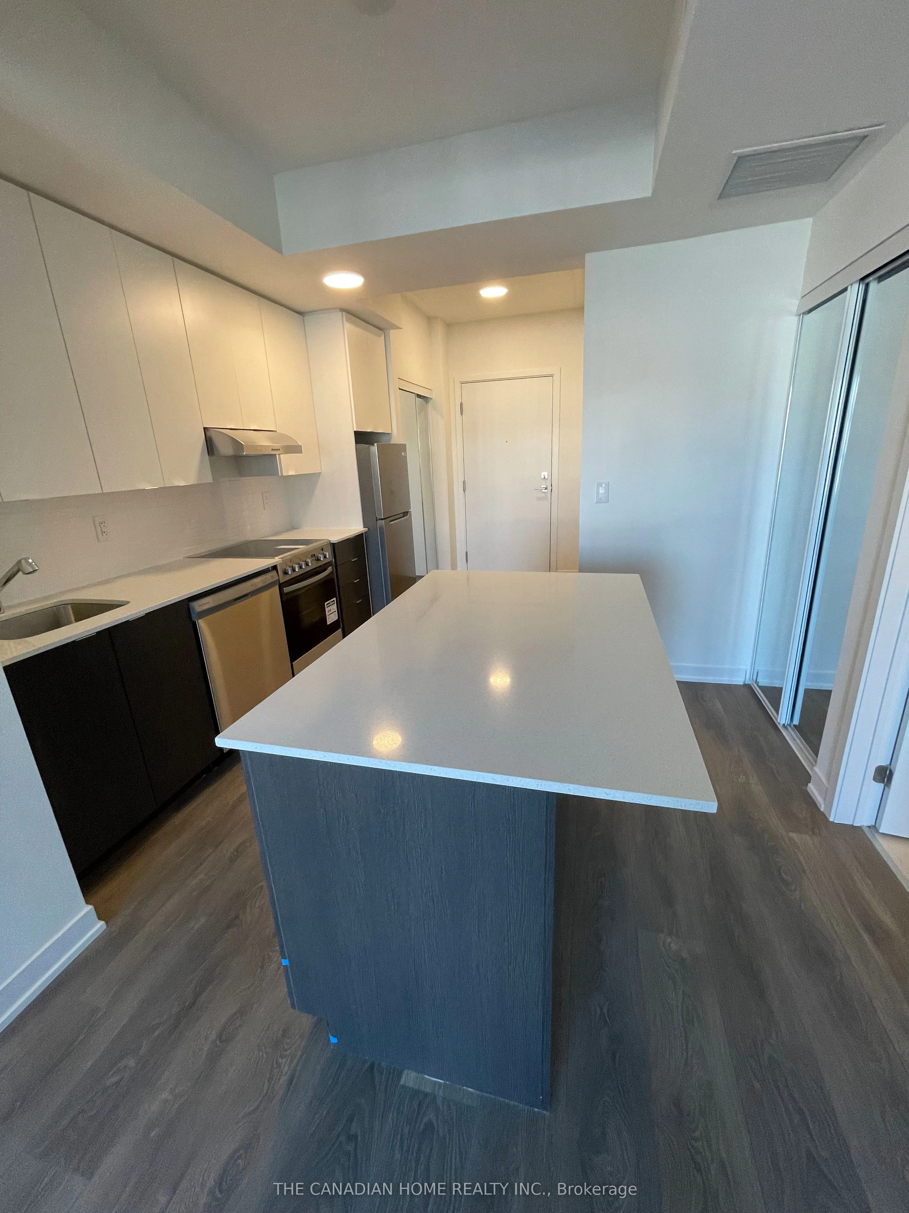 160 Canon Jackson Drive E, #401