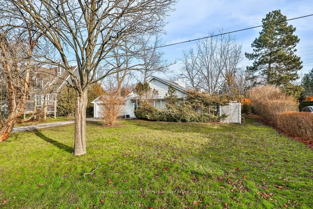 1235 Old River Road