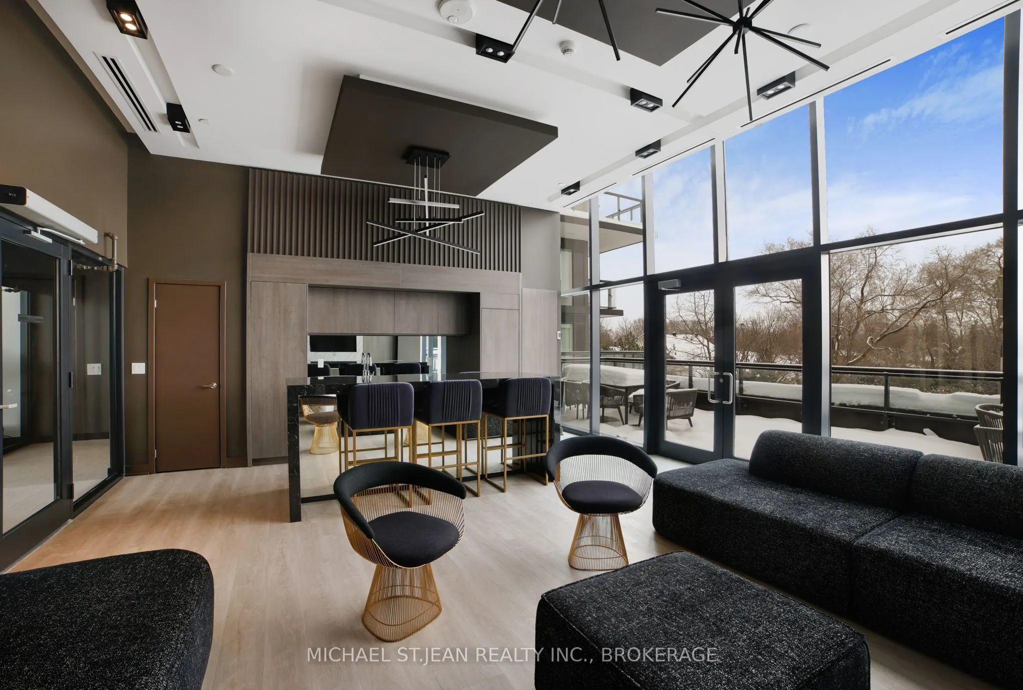 1119 Cooke Boulevard, #B420
