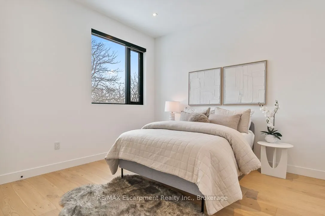 1405 ACTON Crescent