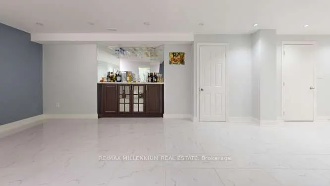 25 Trevino Crescent