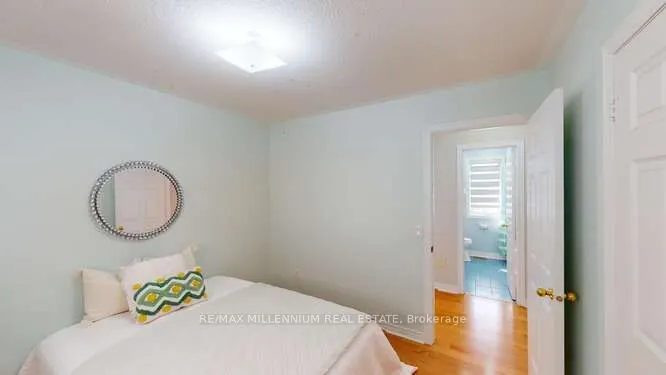 25 Trevino Crescent