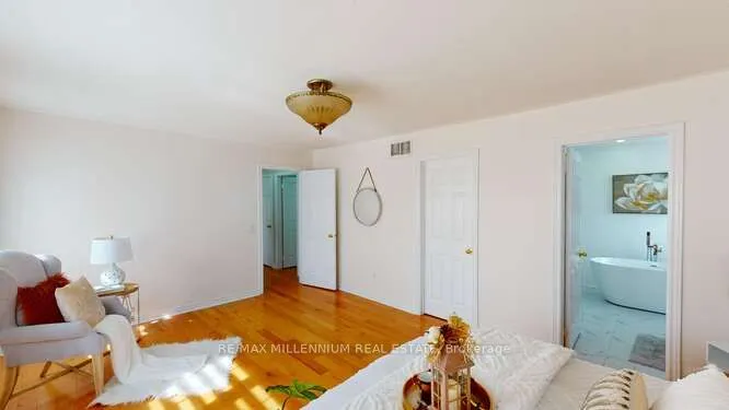 25 Trevino Crescent