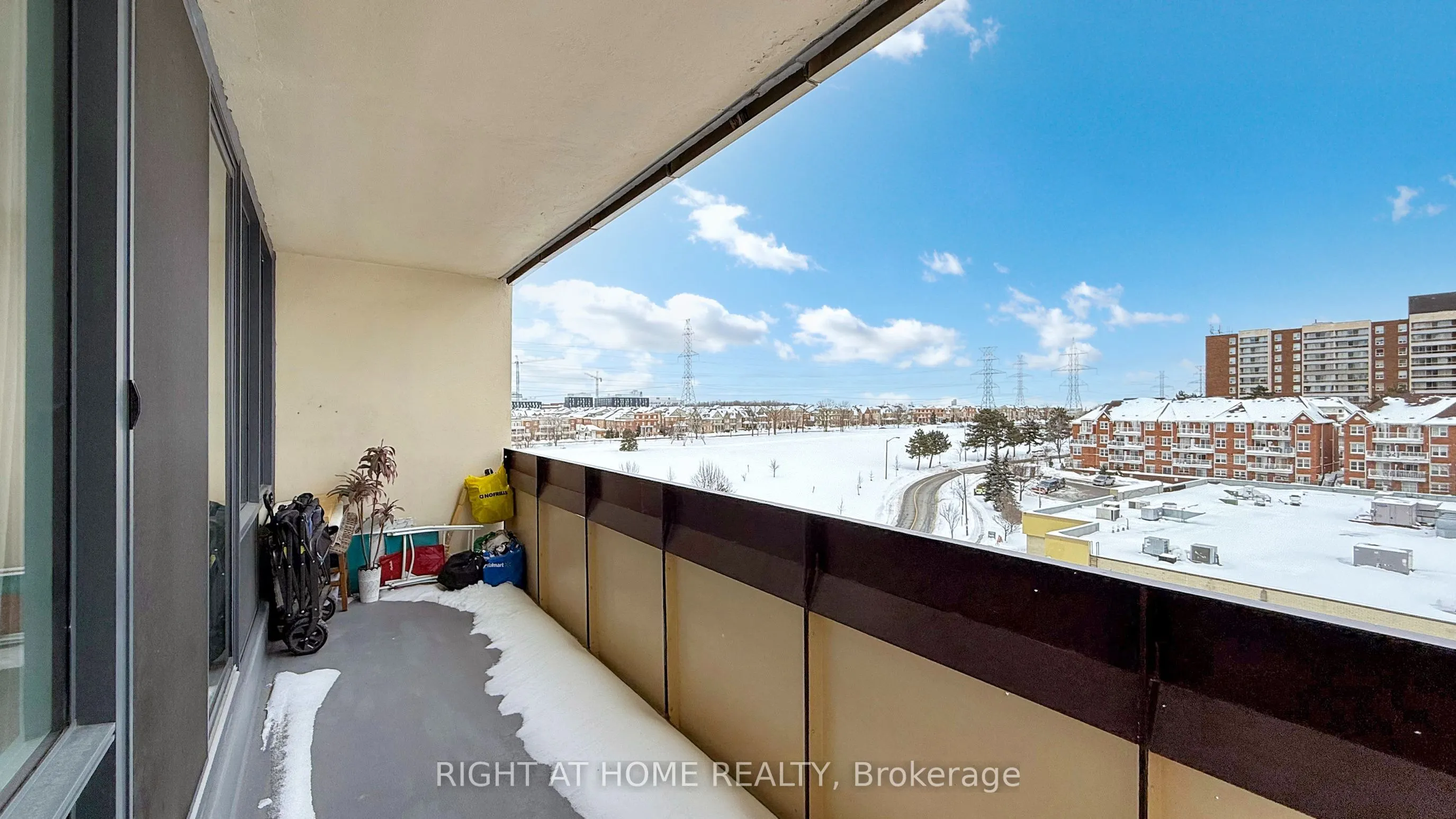 455 Sentinel Road, #711