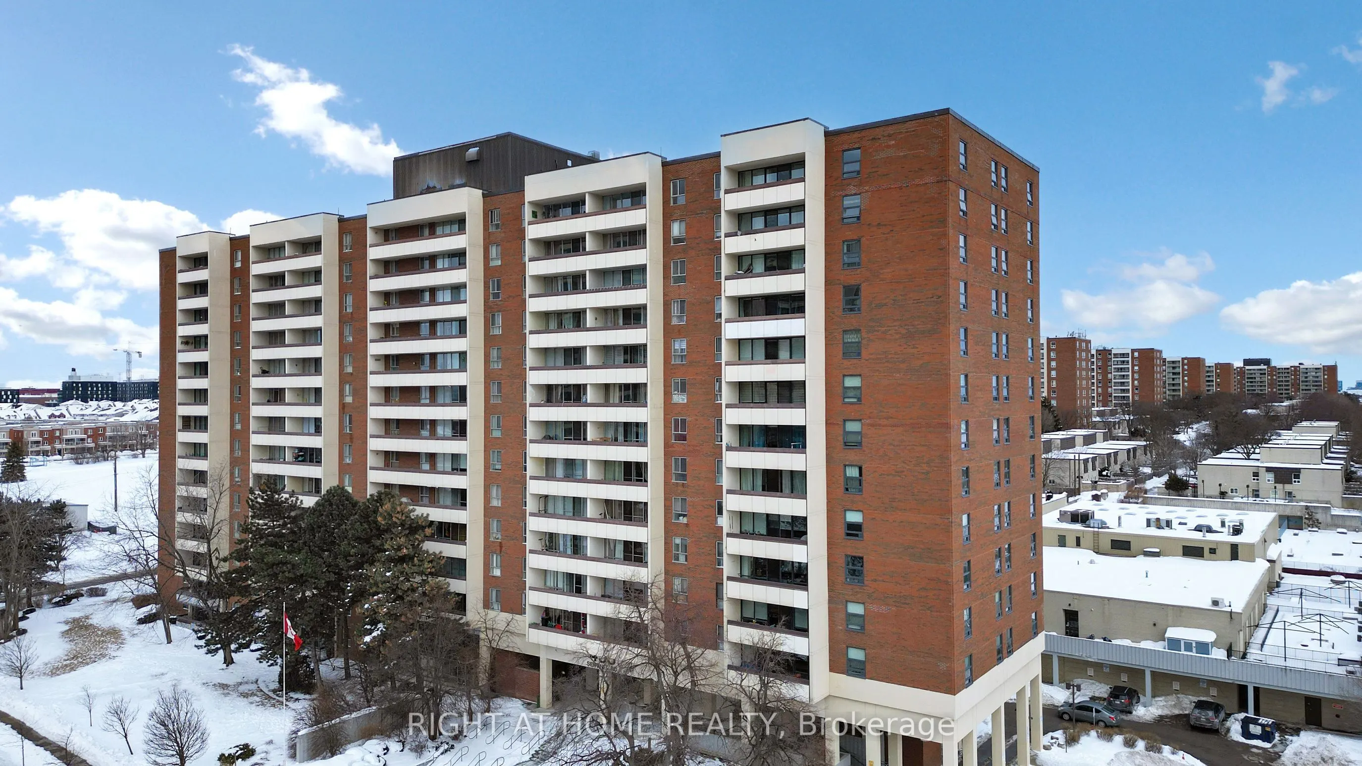 455 Sentinel Road, #711