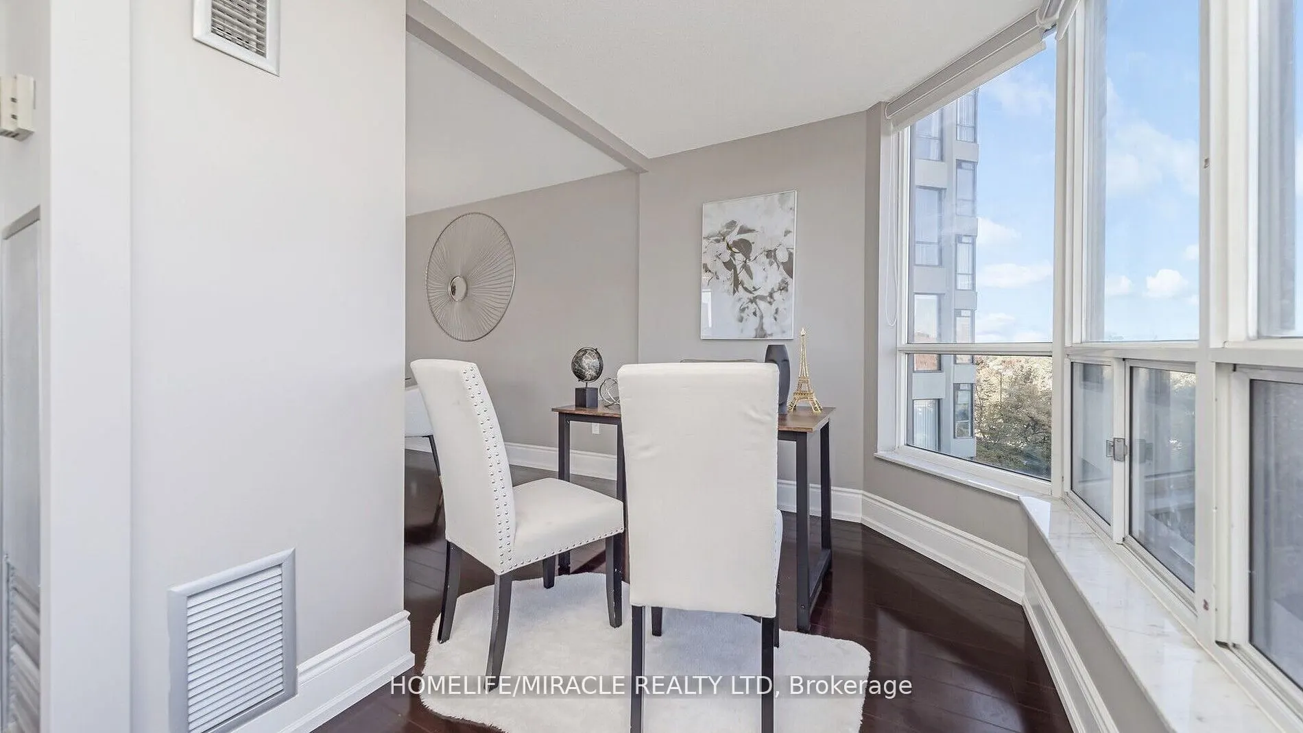 22 Hanover Road, #510