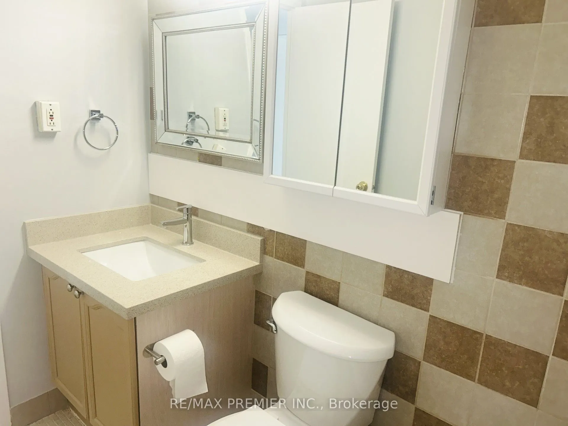 1455 LAWRENCE Avenue W, #1801