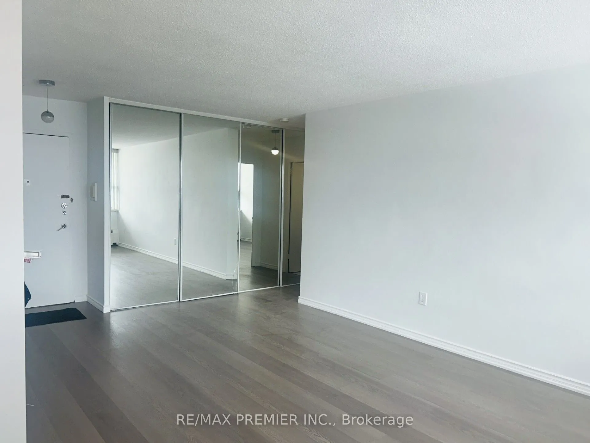 1455 LAWRENCE Avenue W, #1801