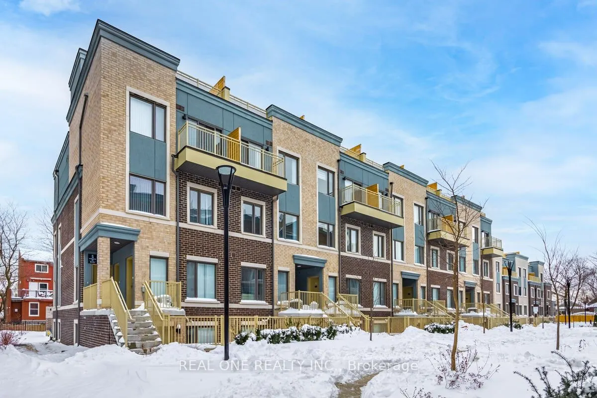 5 William Jackson Way, #52