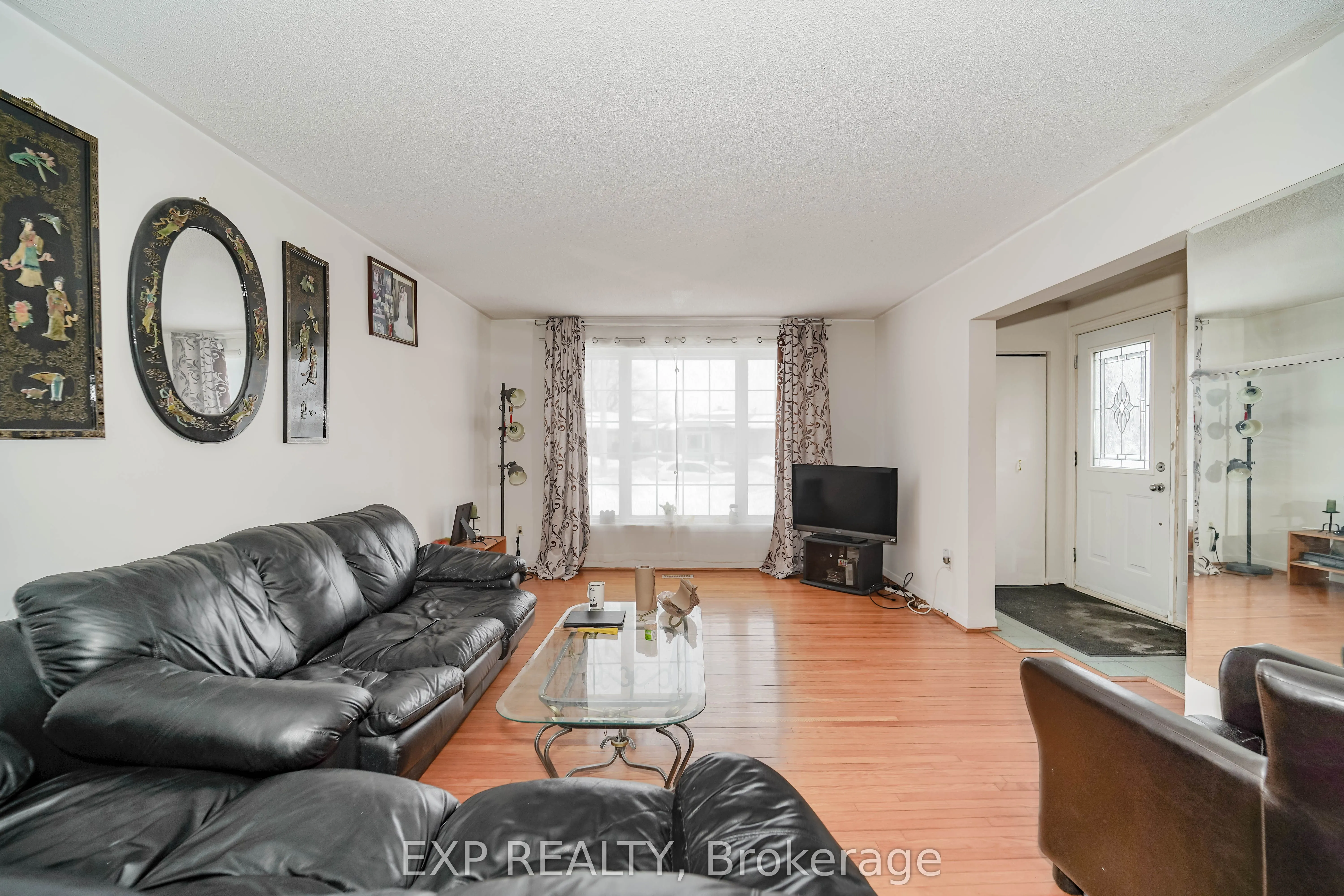 23 Cloverdale Drive