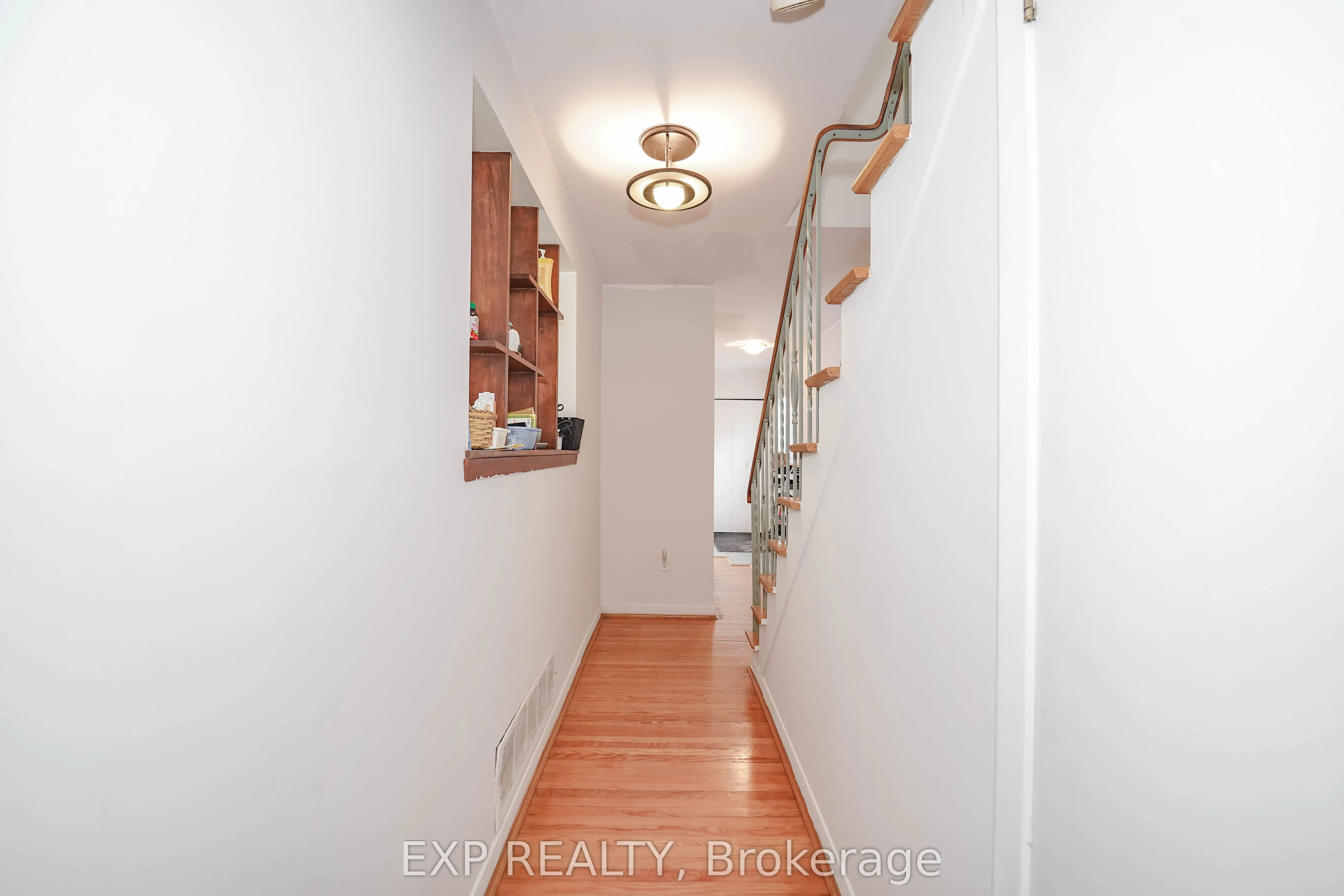 23 Cloverdale Drive