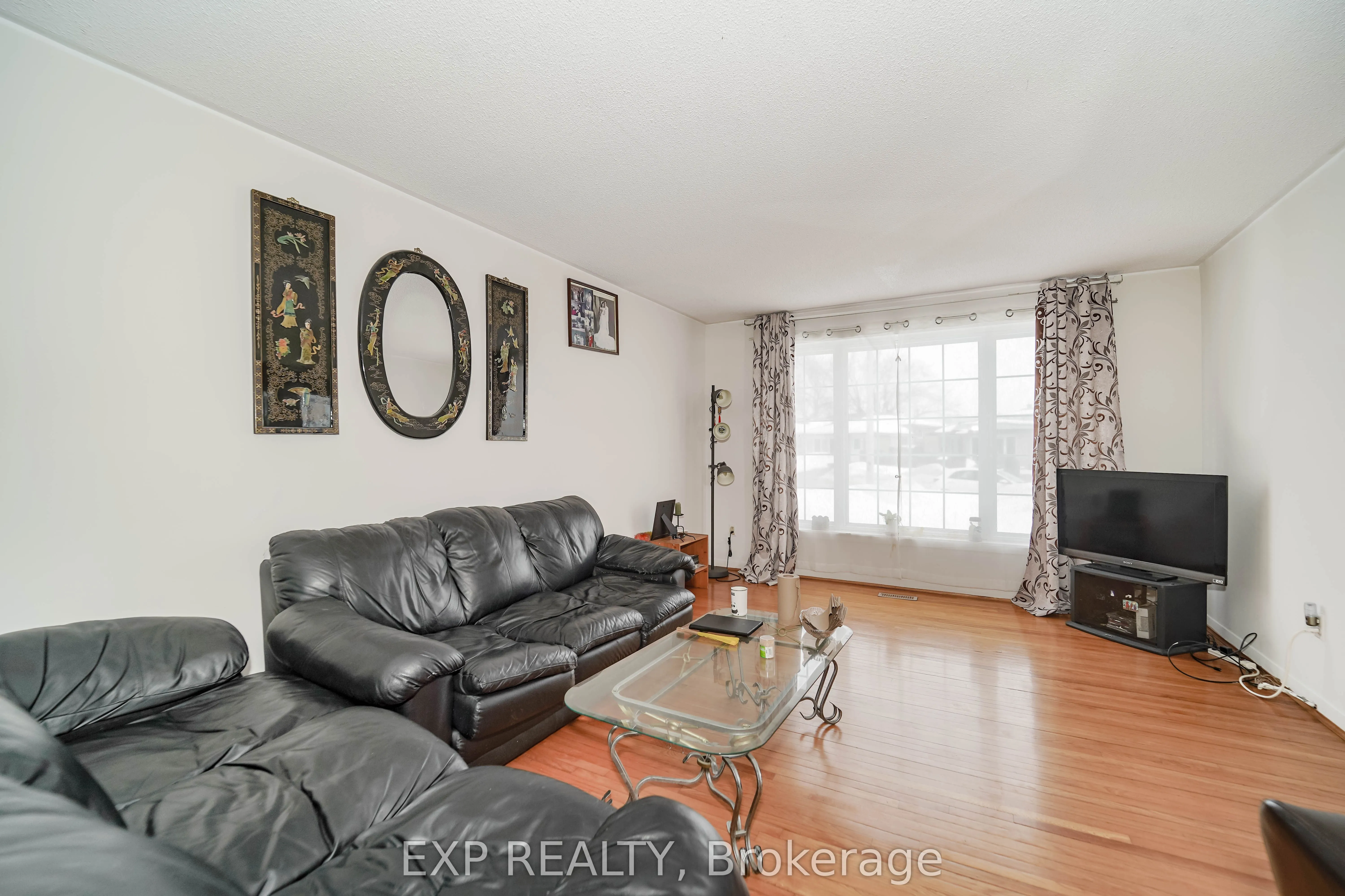 23 Cloverdale Drive
