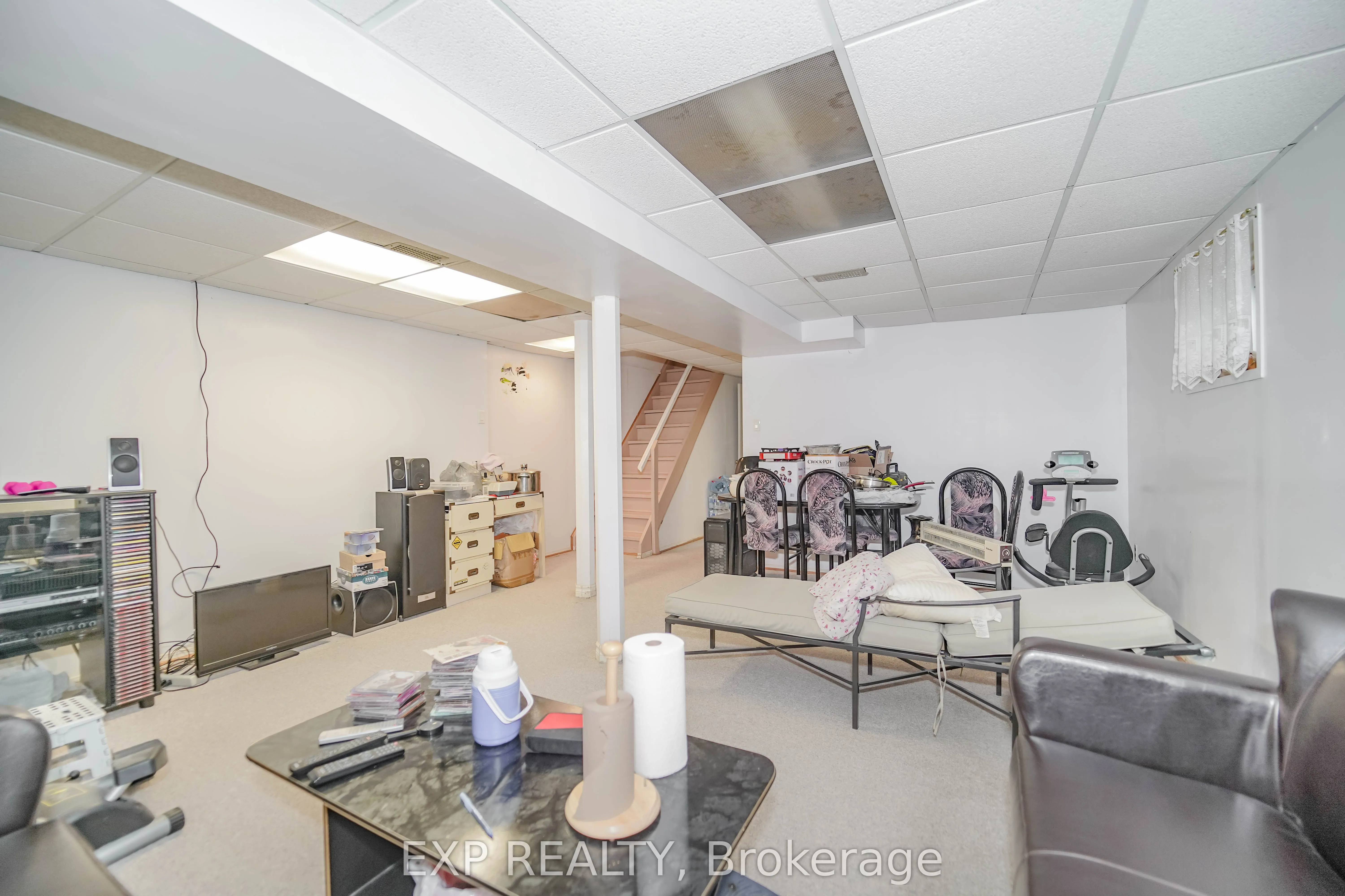 23 Cloverdale Drive