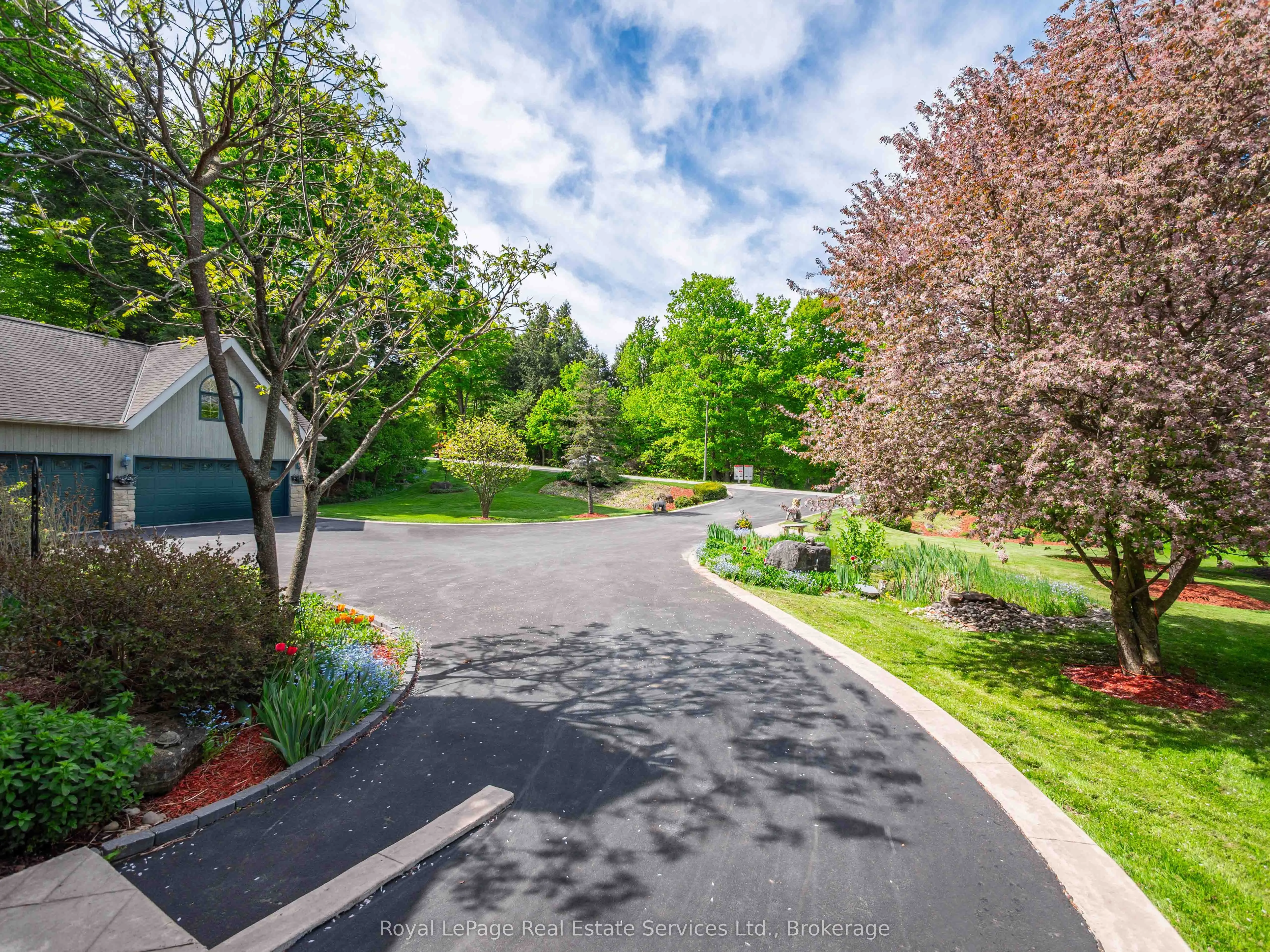 6 TURTLE LAKE Drive