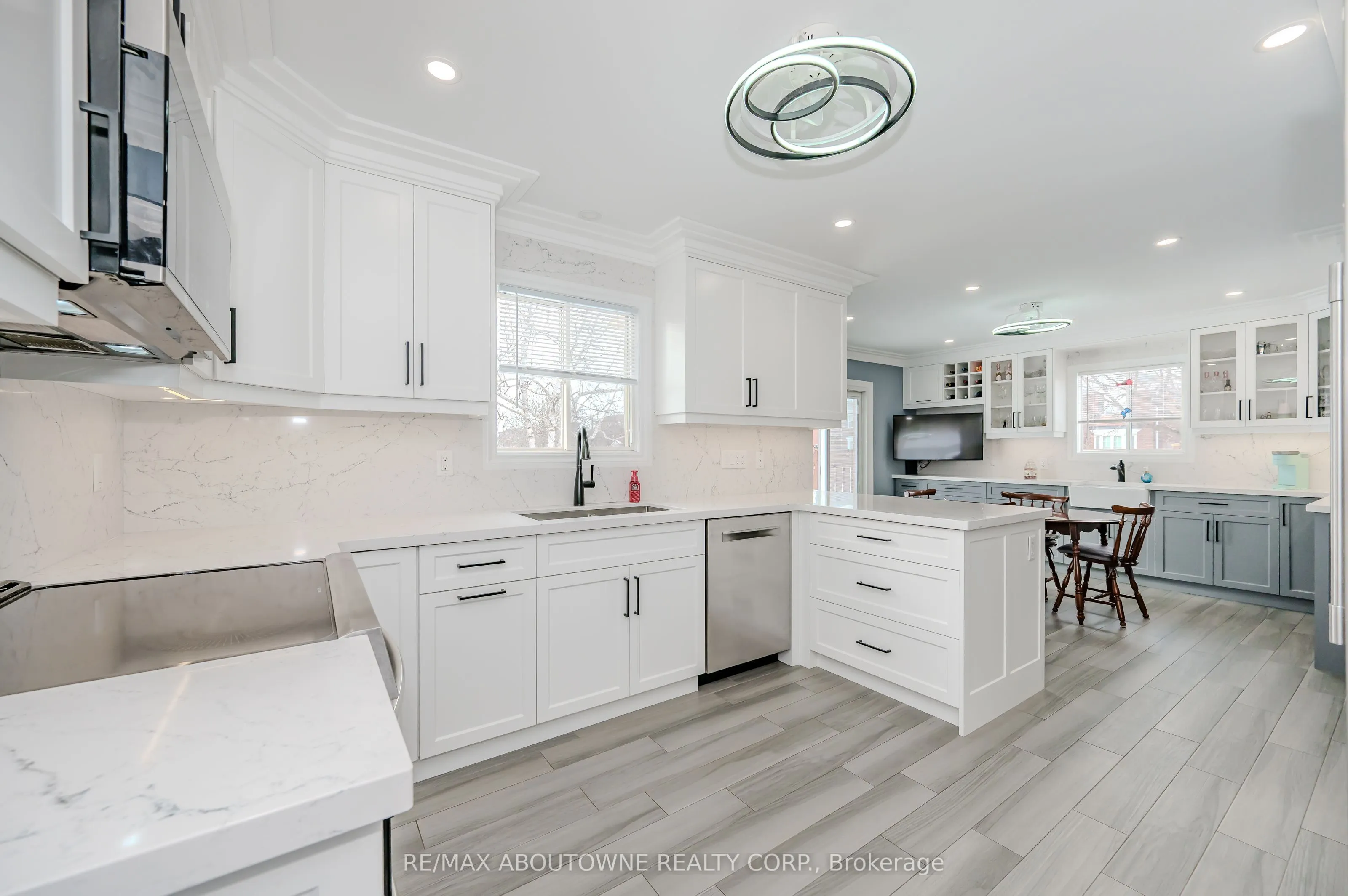 85 HOWELL Road
