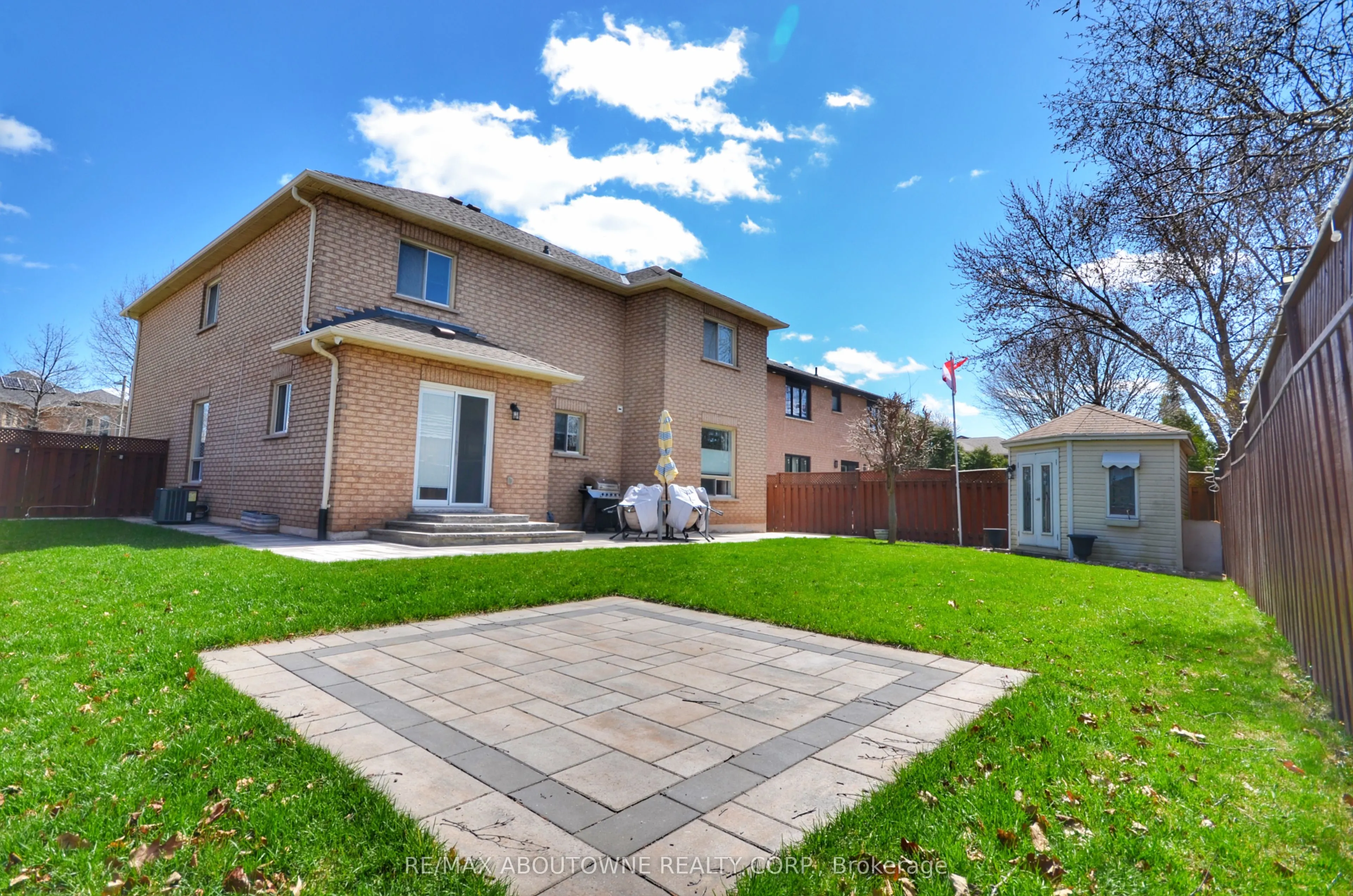 85 HOWELL Road