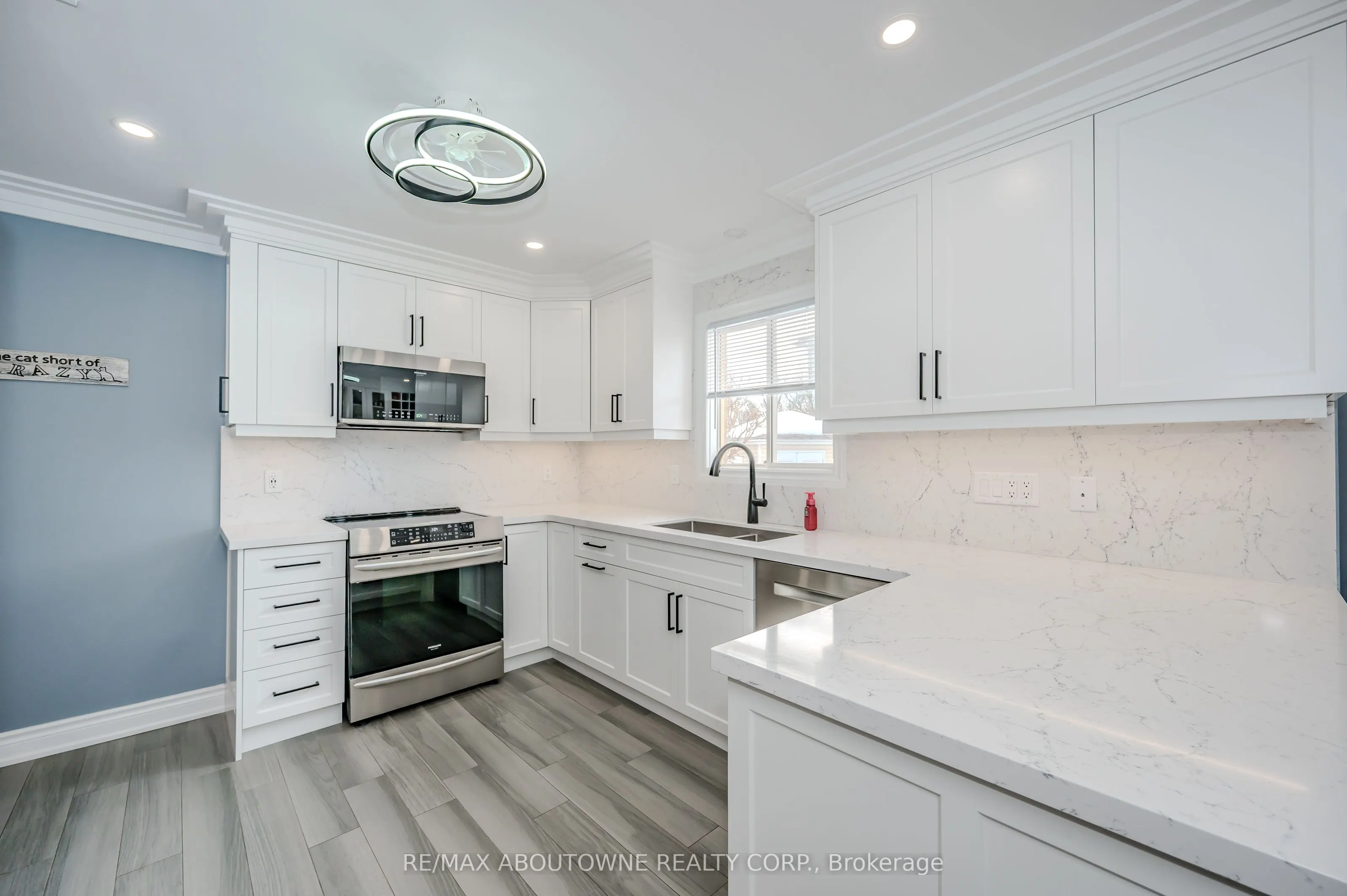 85 HOWELL Road