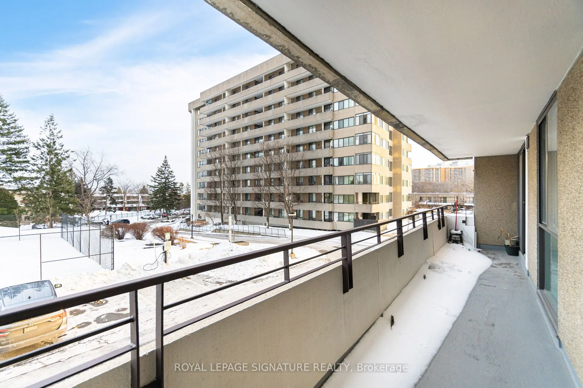 1300 Mississauga Valley Boulevard, #211