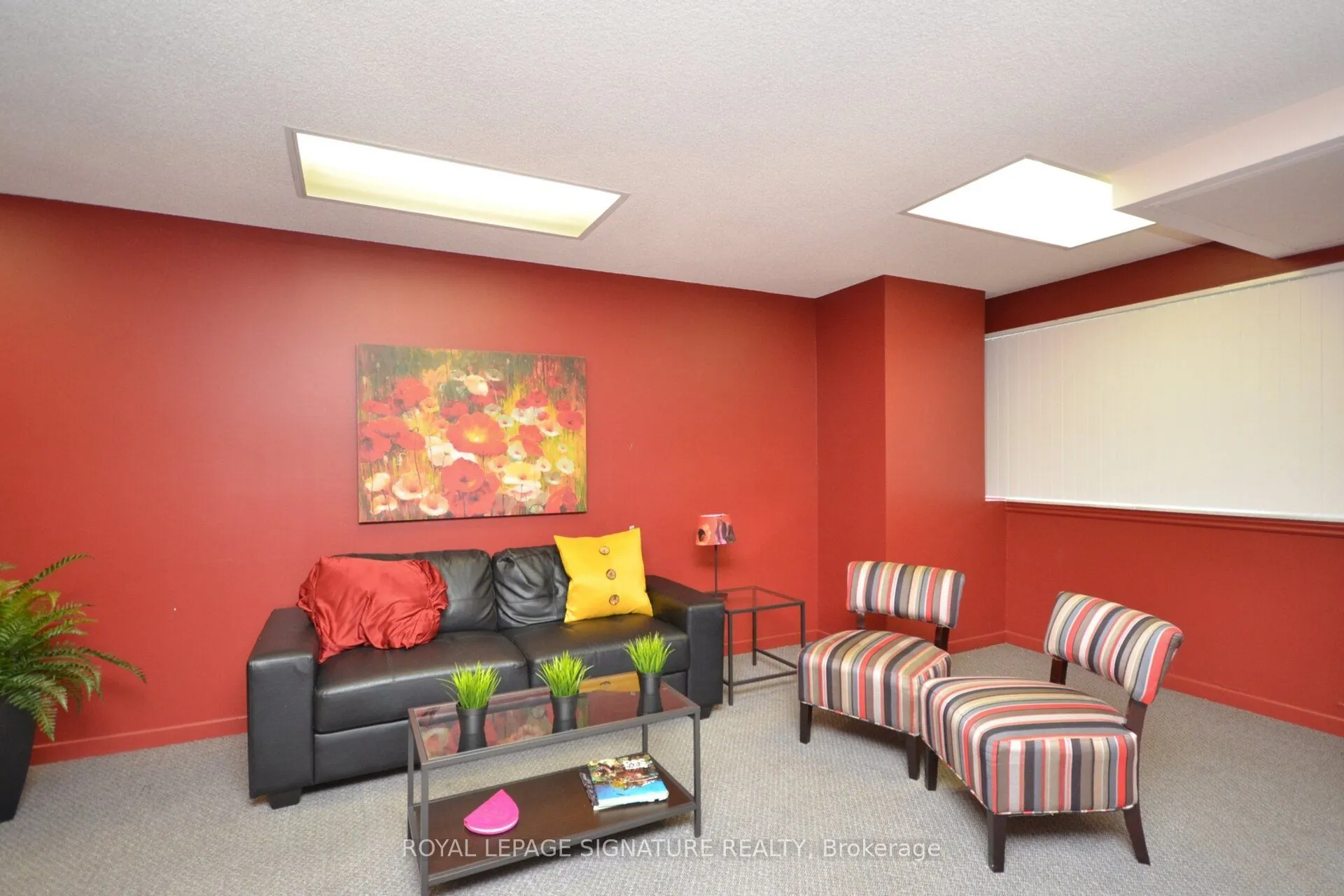 1300 Mississauga Valley Boulevard, #211