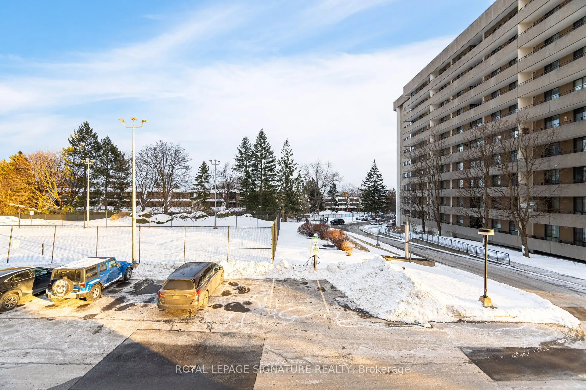1300 Mississauga Valley Boulevard, #211