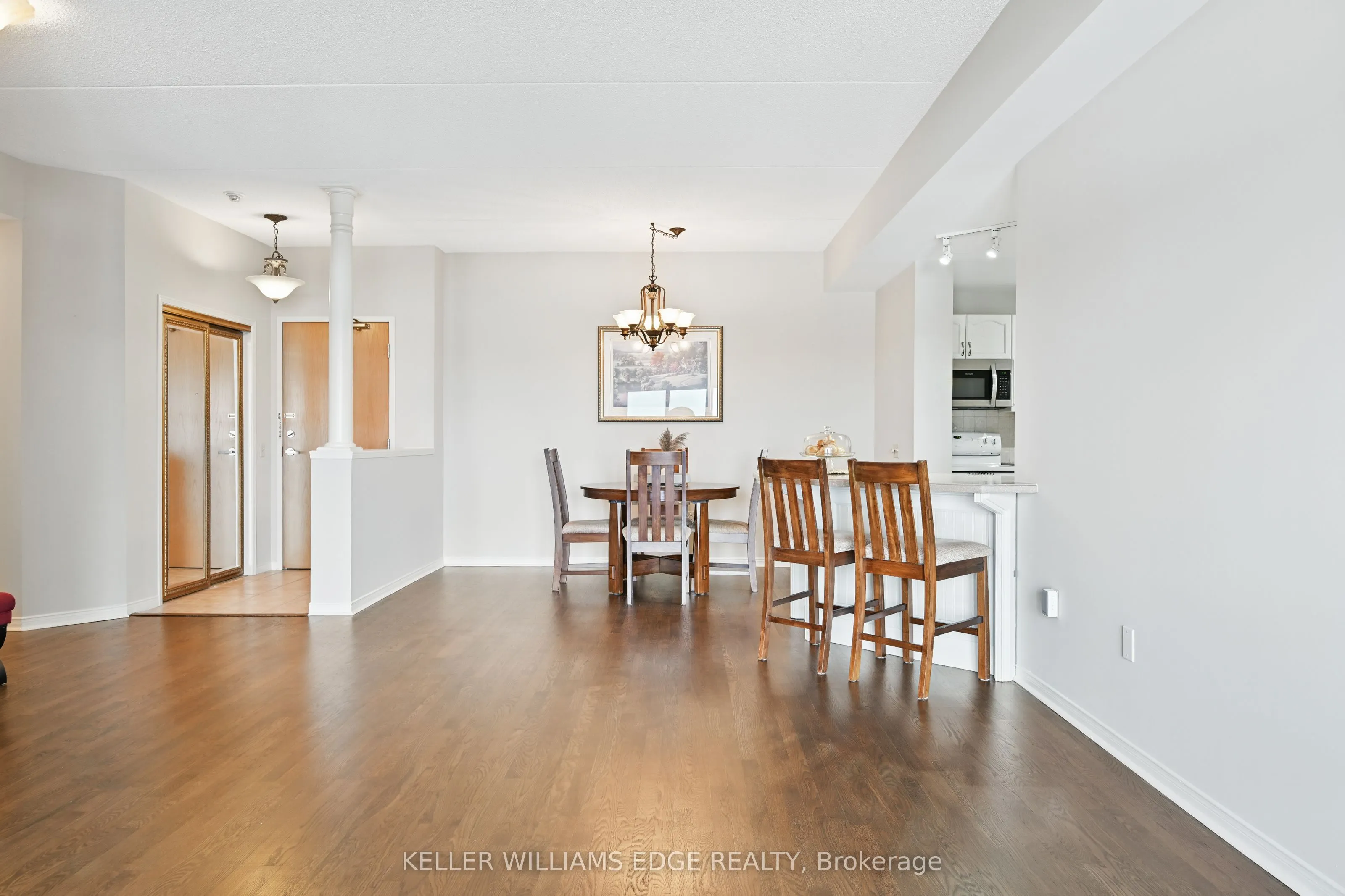 2085 Amherst Heights Drive, #610