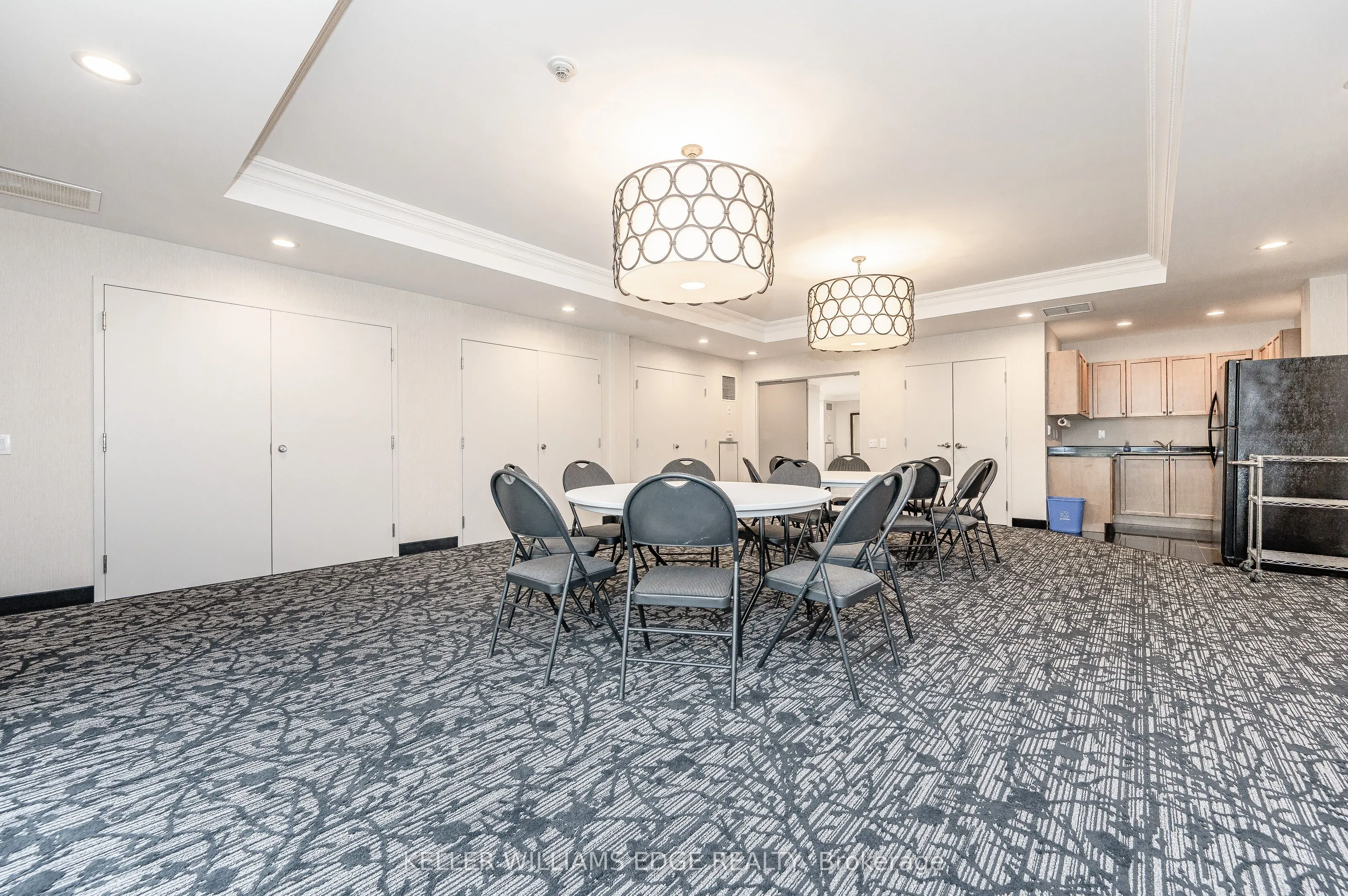 2085 Amherst Heights Drive, #610