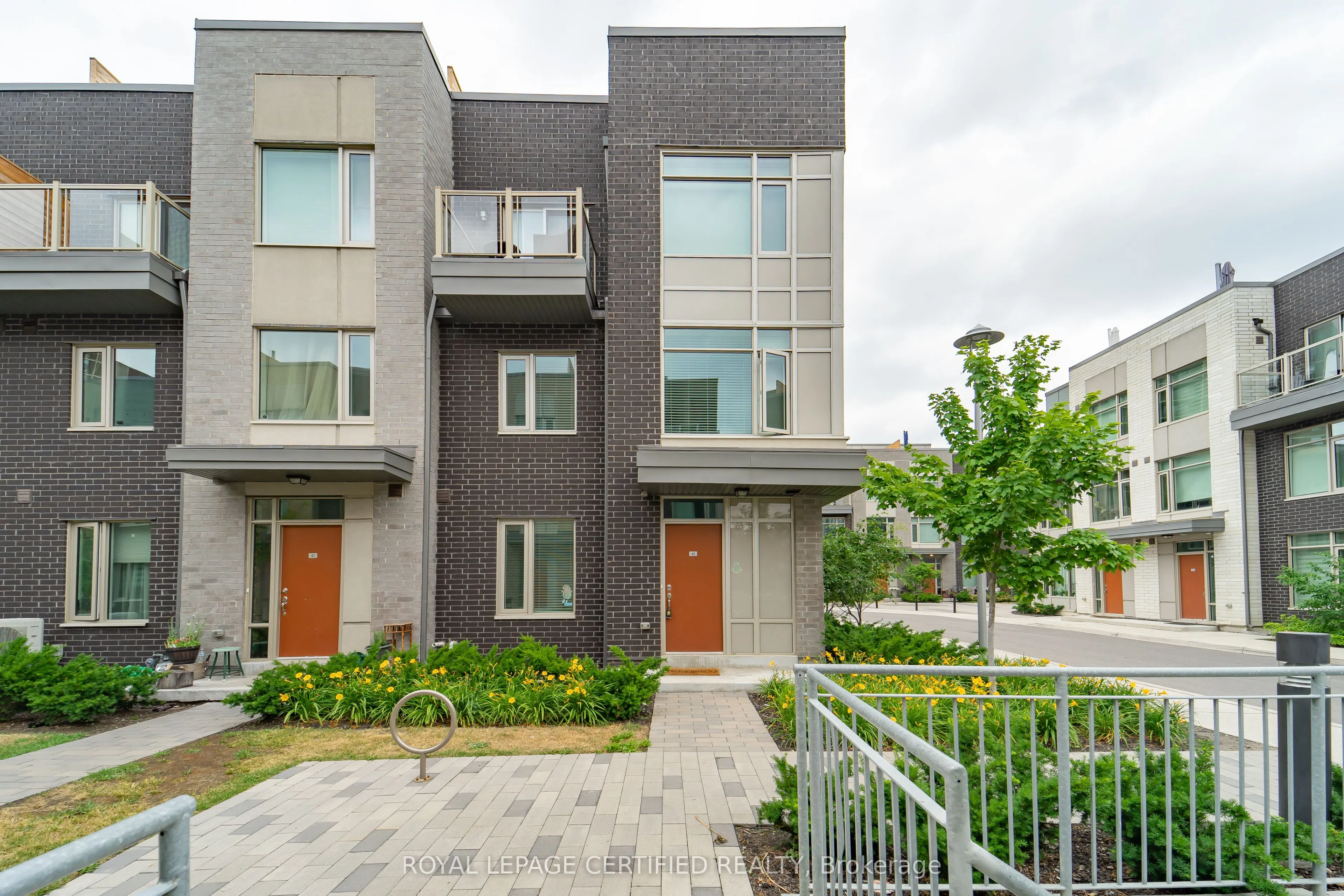 26 Applewood Lane, #43