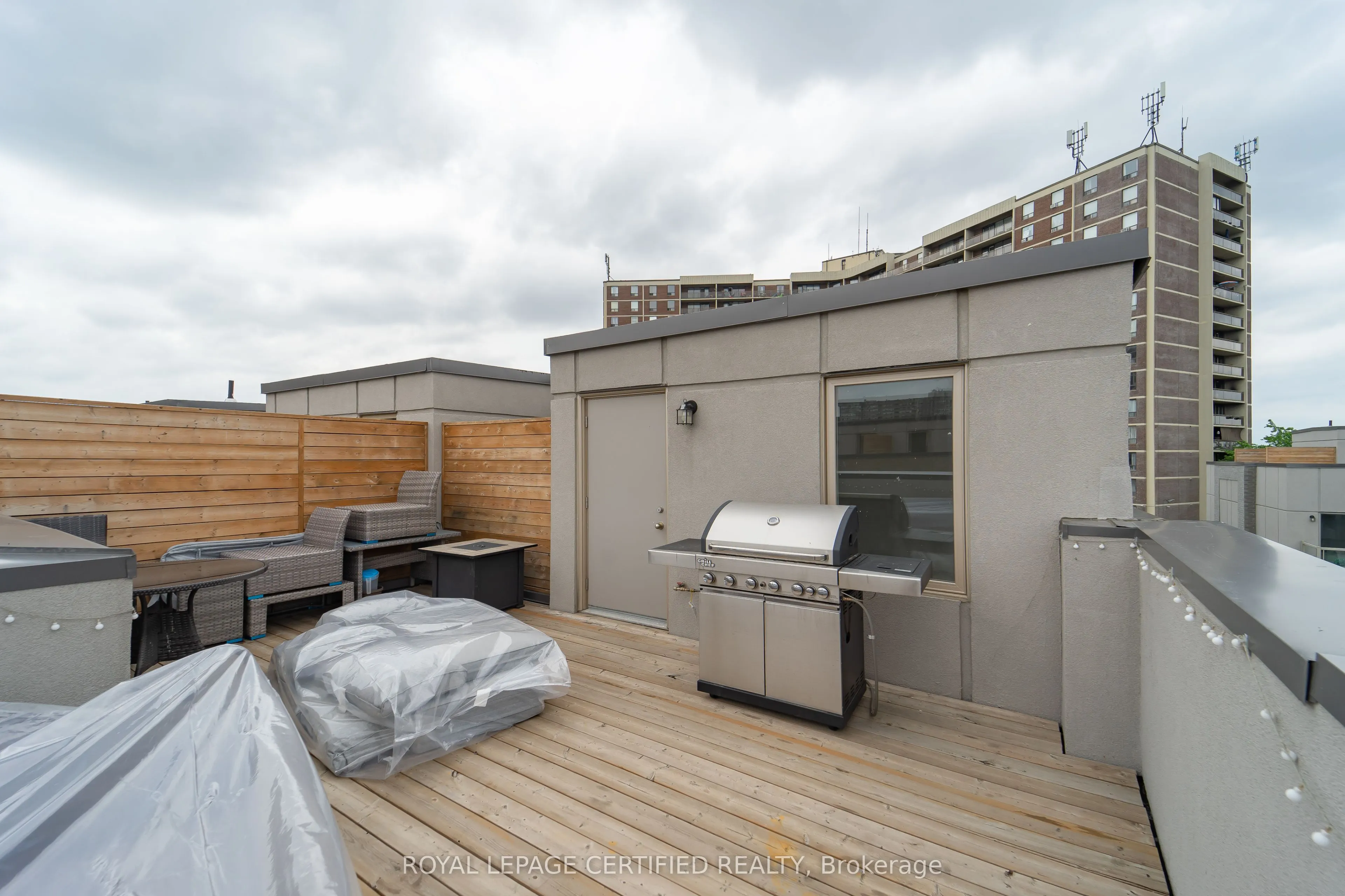 26 Applewood Lane, #43