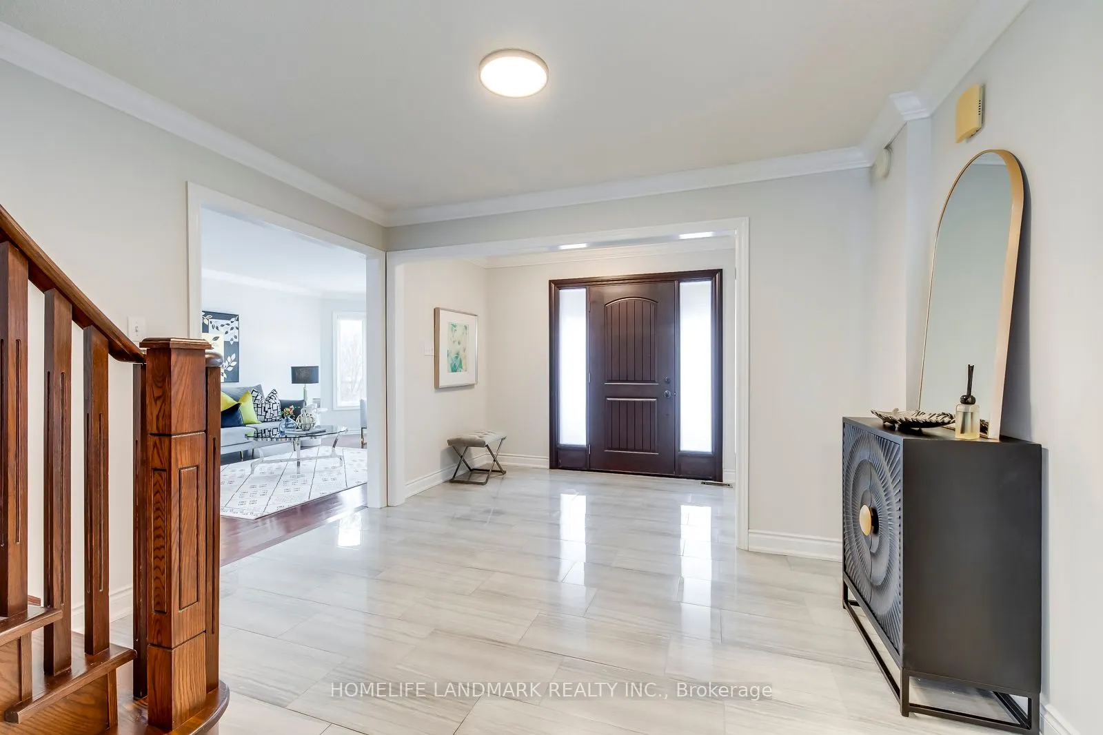 503 Blenheim Crescent