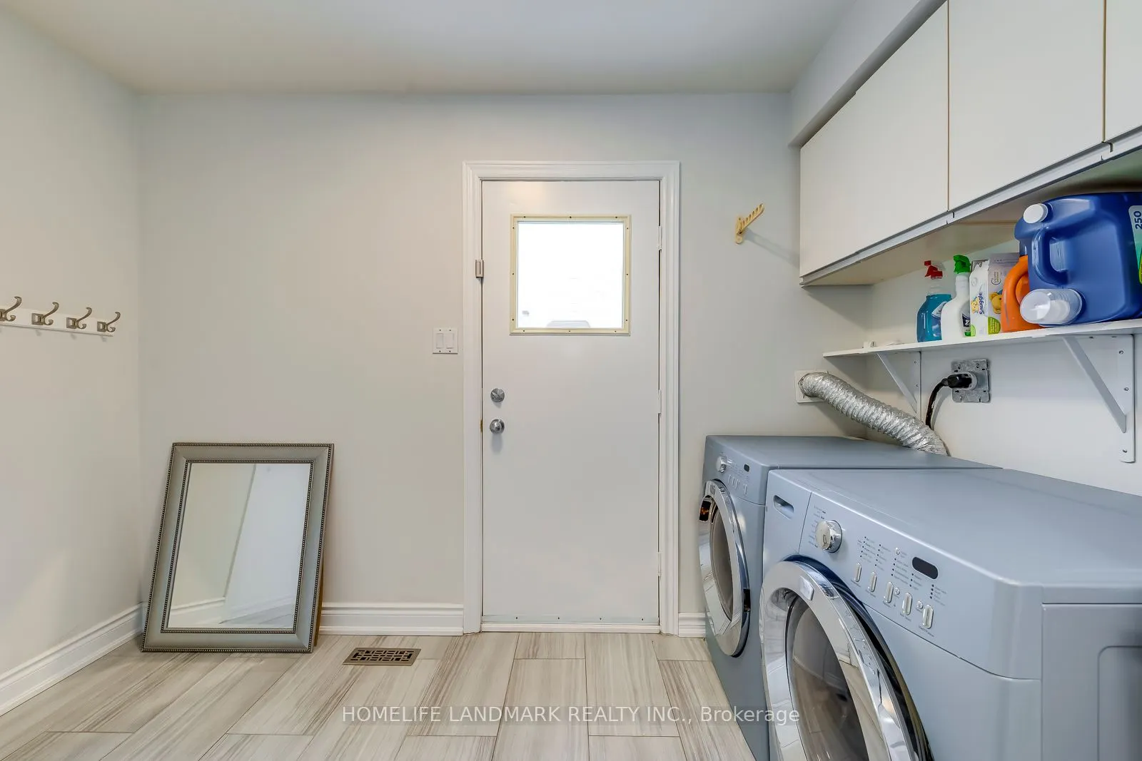 503 Blenheim Crescent