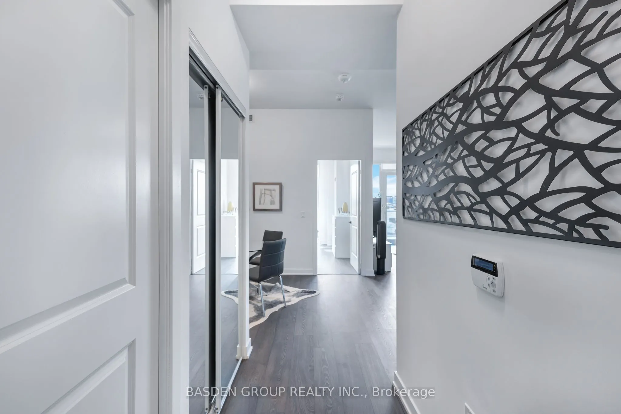 4655 Metcalfe Avenue, #202B