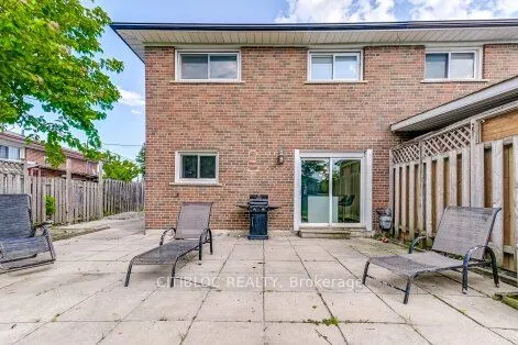 28 Navenby Crescent