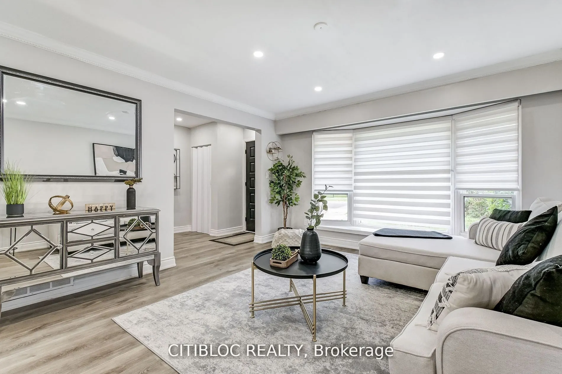 28 Navenby Crescent