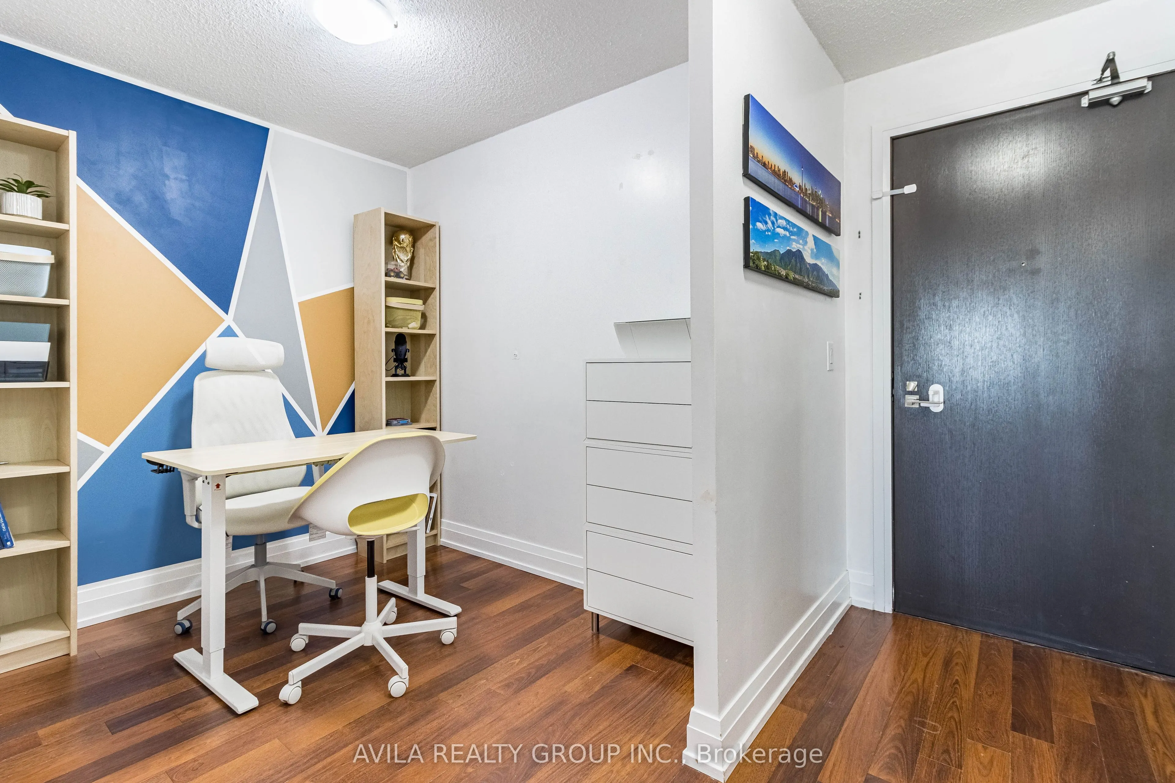 1 De Boers Drive, #606