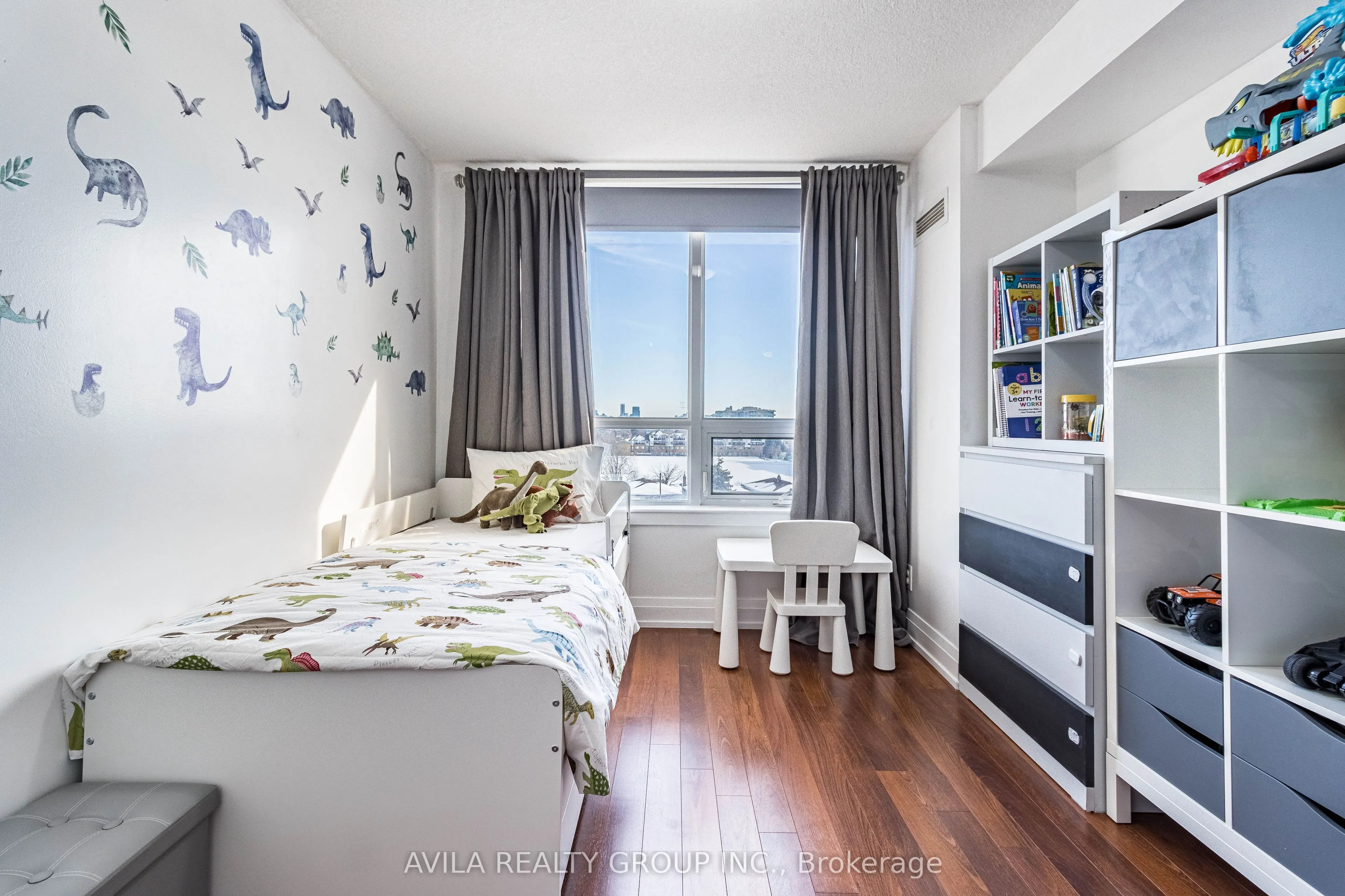 1 De Boers Drive, #606