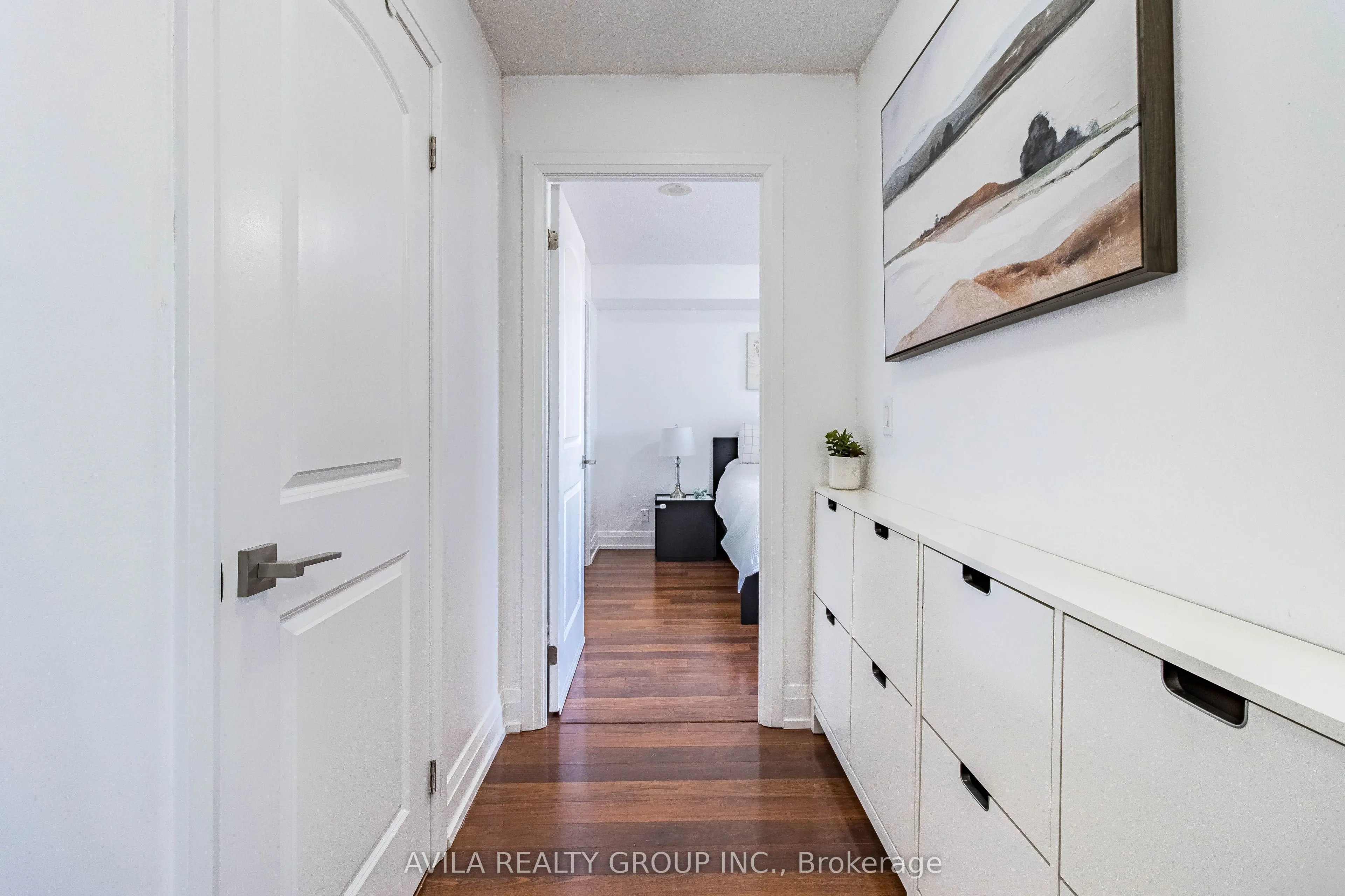 1 De Boers Drive, #606